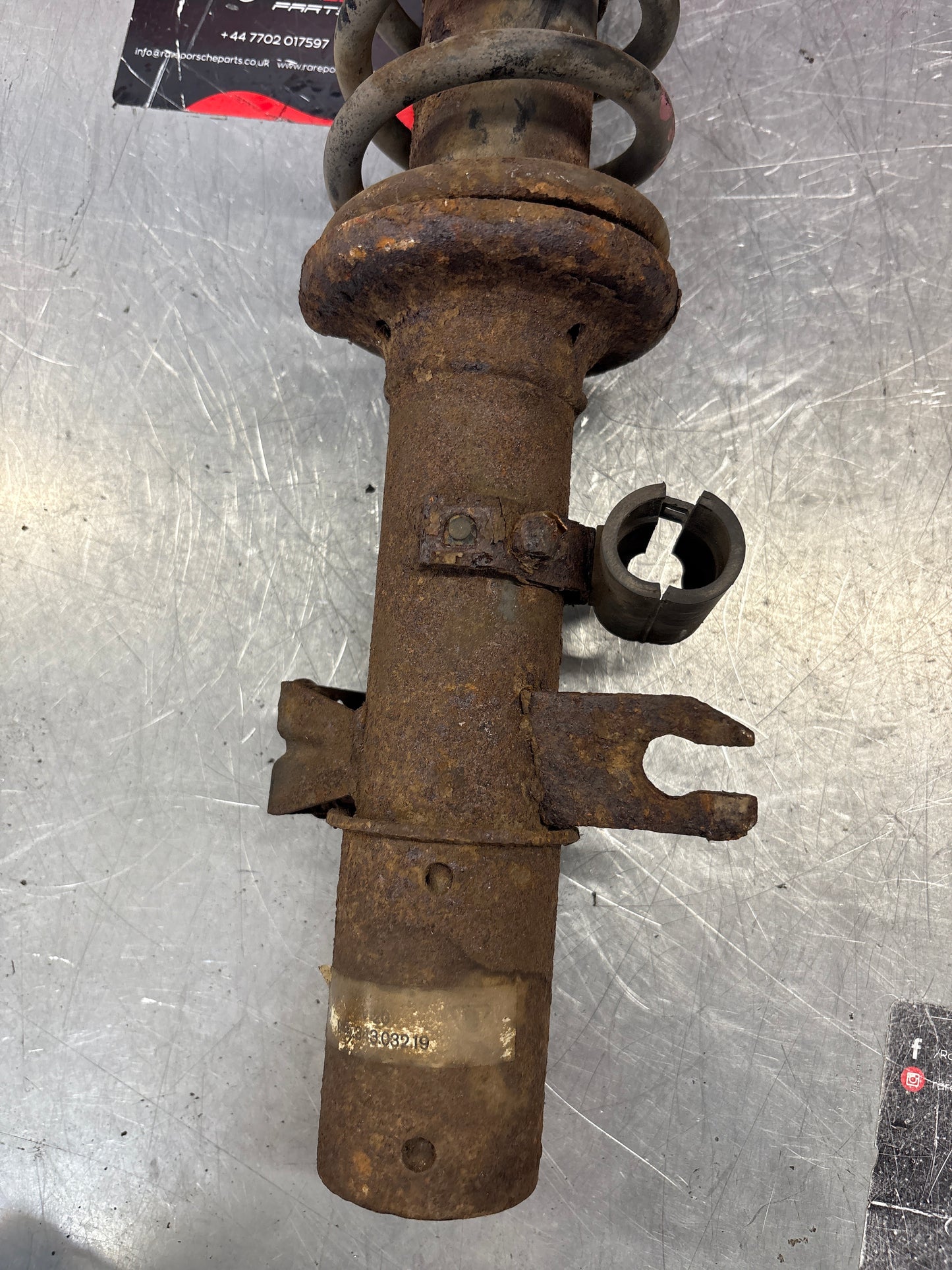 Porsche 944 S2 Right, Off Side suspension leg, 94434303219 used, used