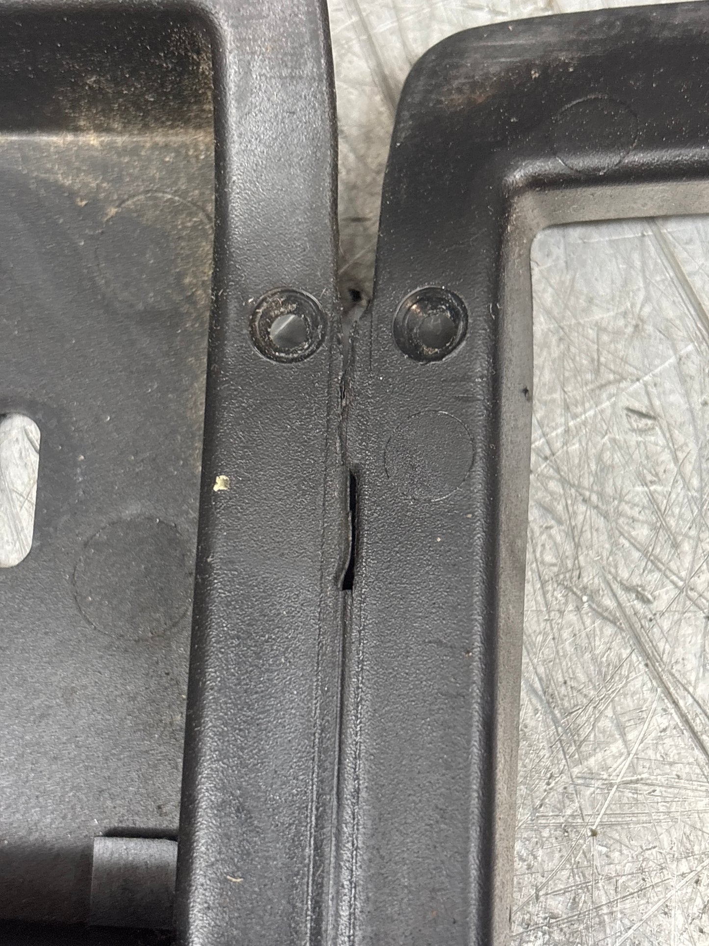 Porsche 928 centre armrest cassette,black, used 92855570102