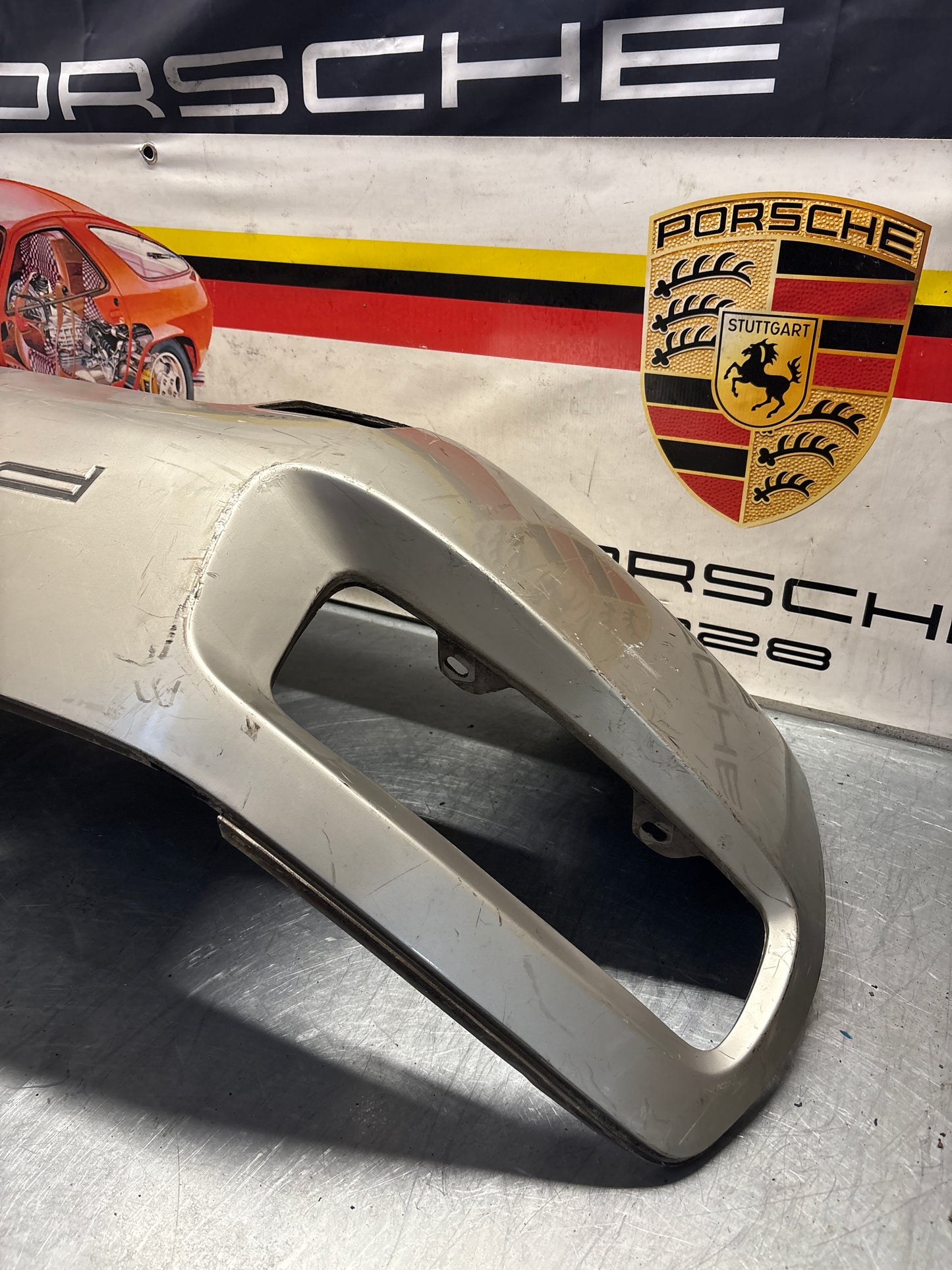Porsche 928S rear bumper, used 928505023 / 474181