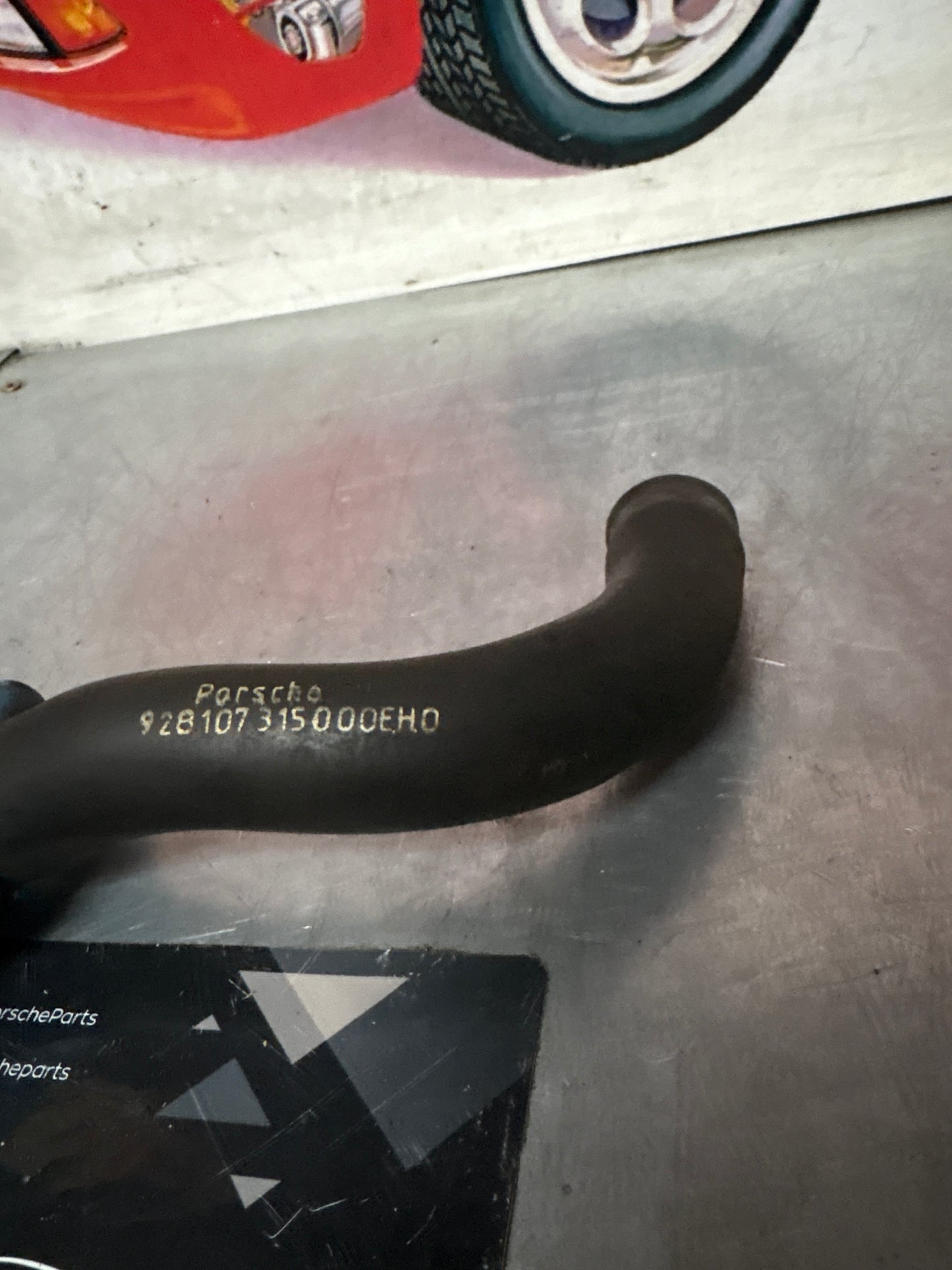Porsche 928 oil separator hose, used 92810731500