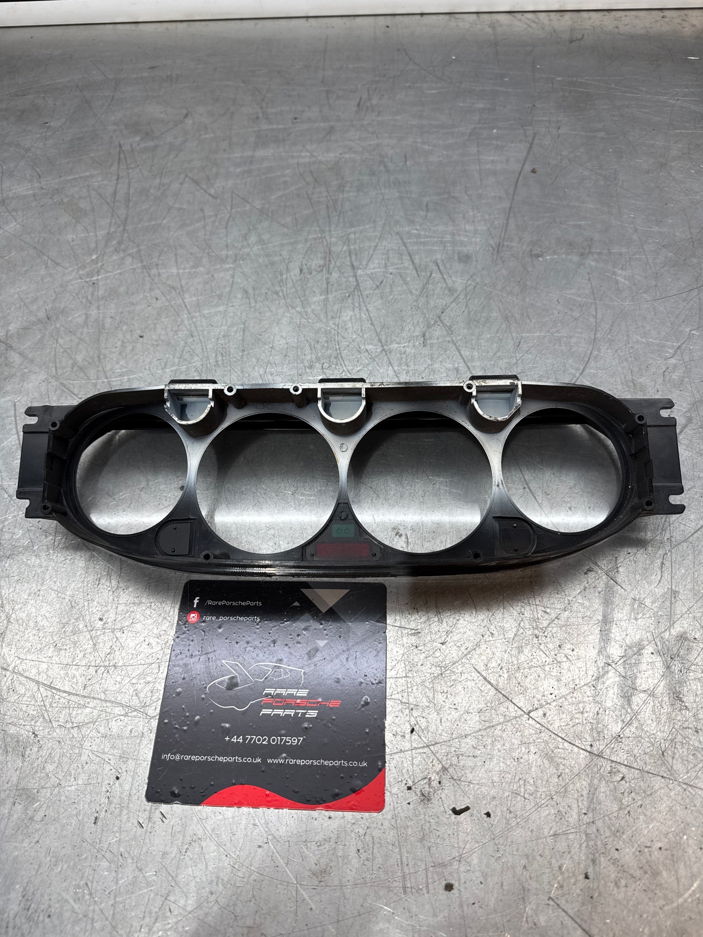 Porsche 945641311 speedo frame