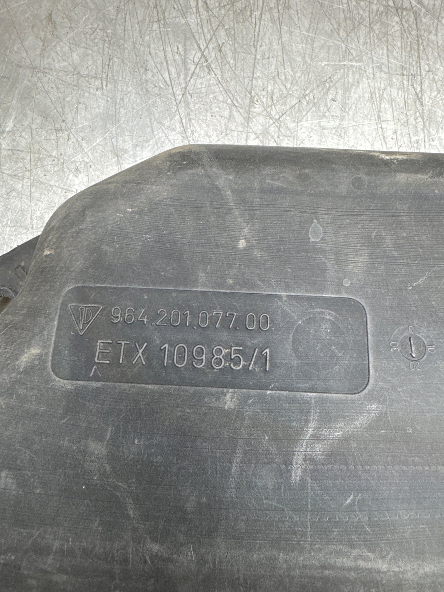 Porsche 964 fuel expansion tank 96420107700 used