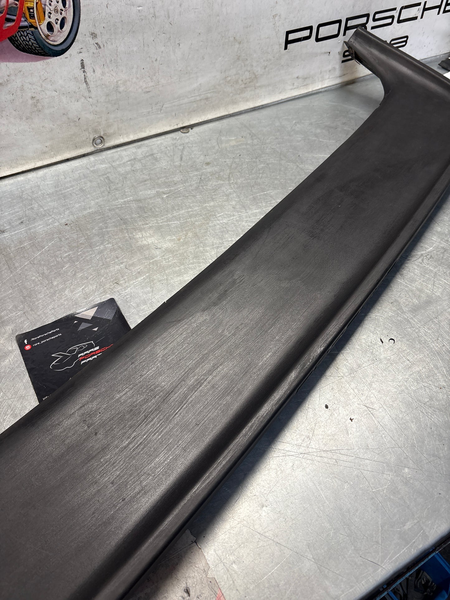 Porsche 944 rear center spoiler, used 93751255500
