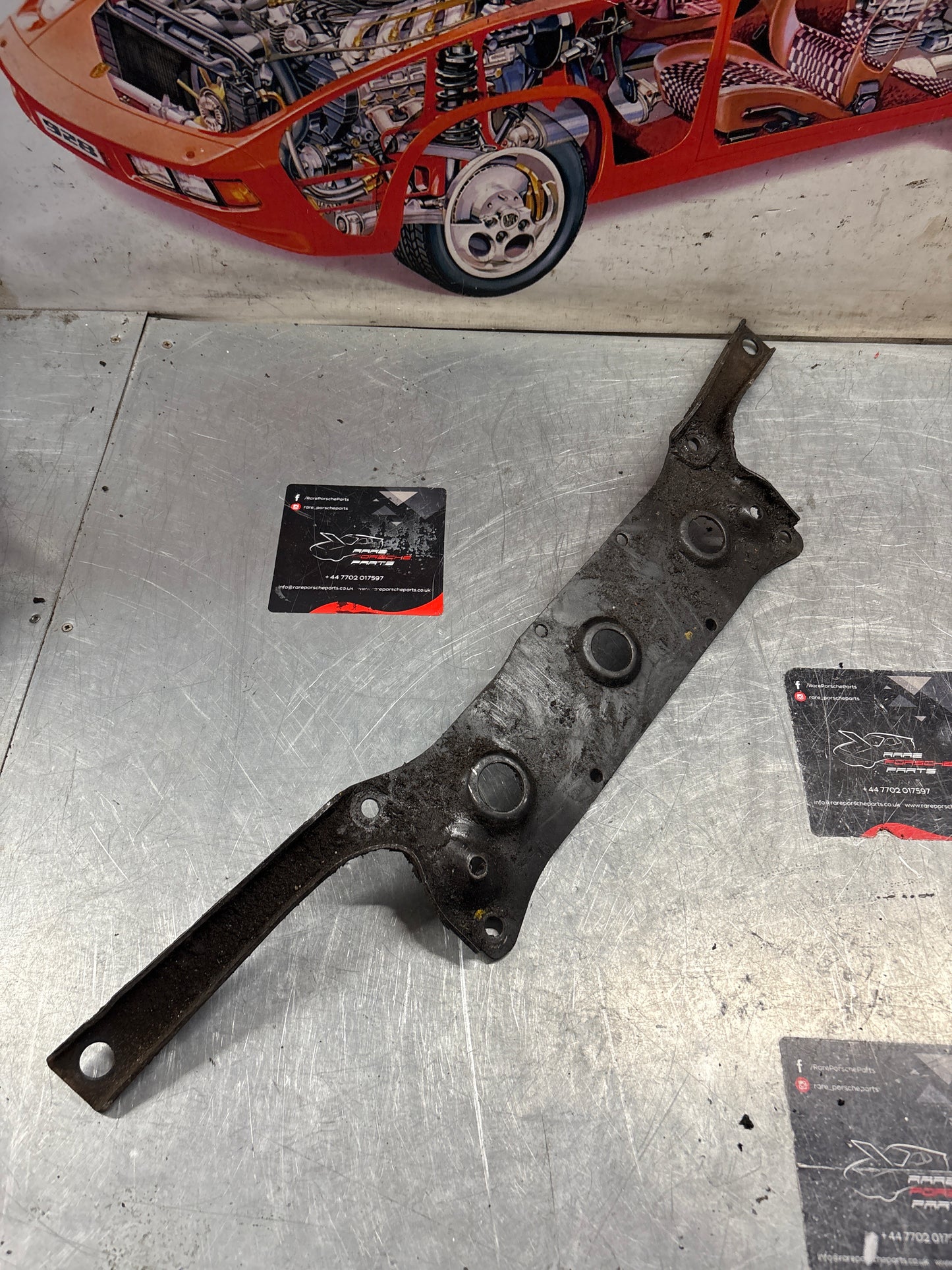 Porsche 928 protective plate RHD 92737502100 1978-86