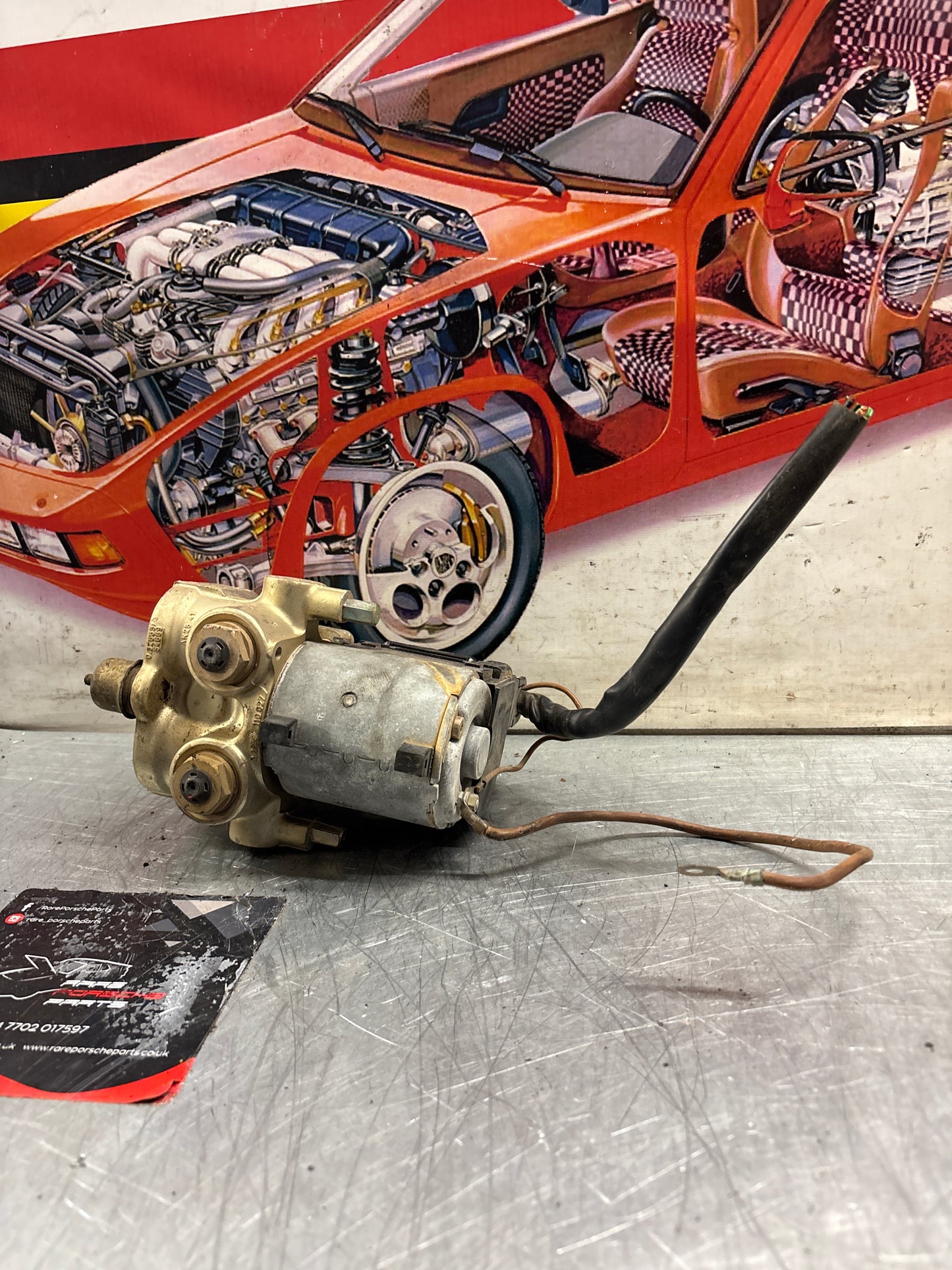 Porsche 944 Turbo Bosch ABS pump, used 0265200038 / 95135511301