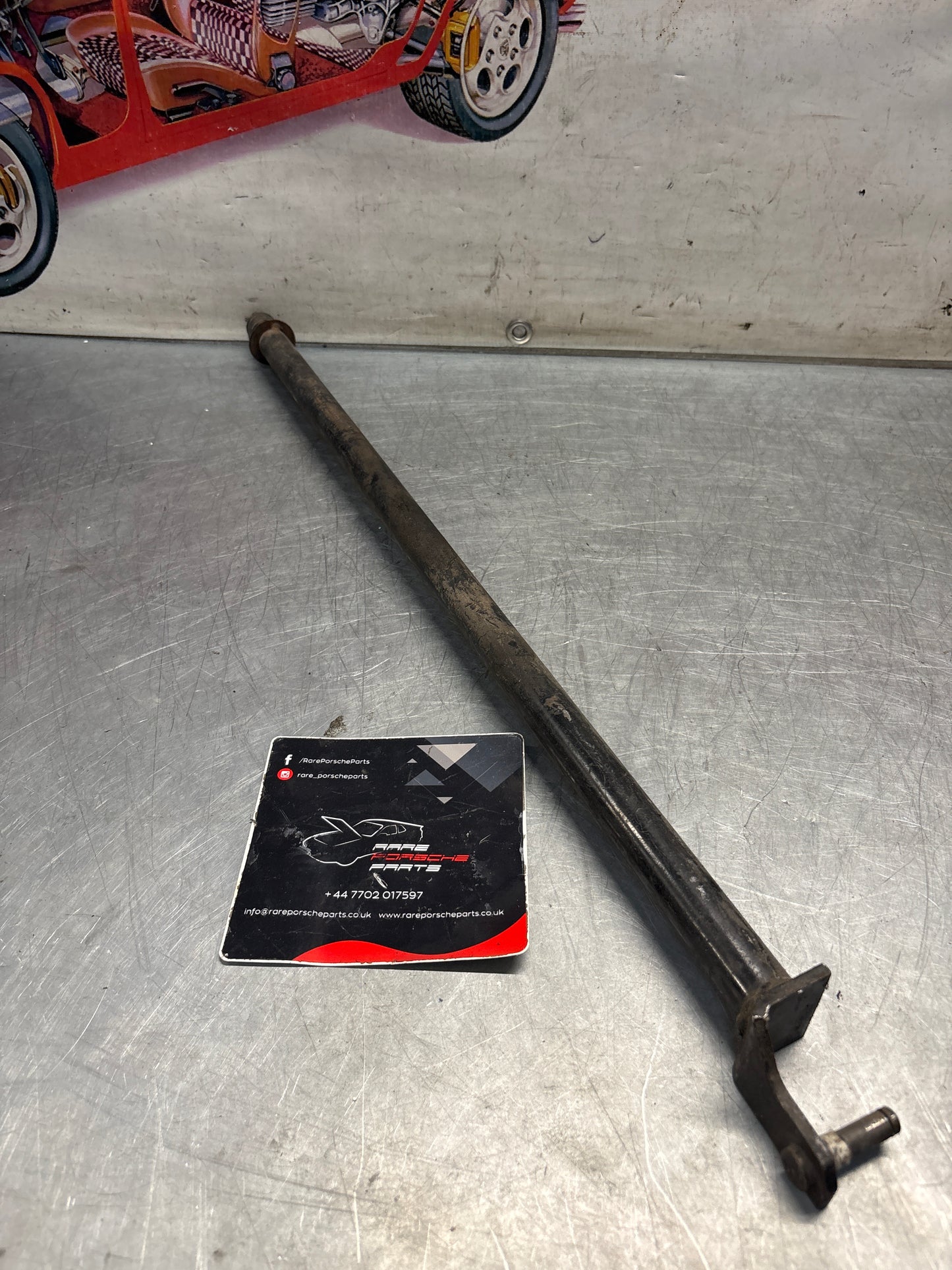 Porsche 928 manual gear shift rod, longer verson -1981, used, 92842402801