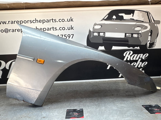 Porsche 944, early front right wing, in need of repair