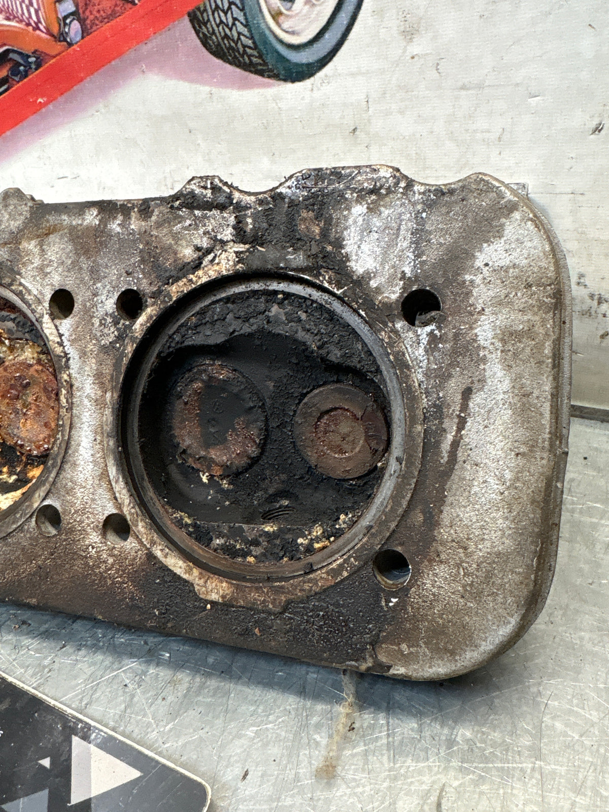 Porsche 914, cylinder head, right side, used 021101371Q