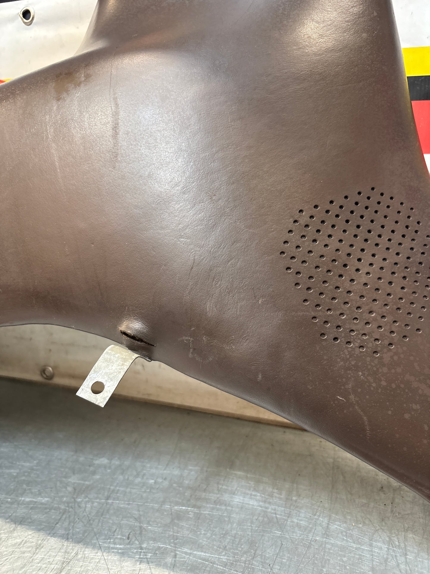 Porsche 928 early left side lower side trim panel, without loudspeaker, brown used 92855502102