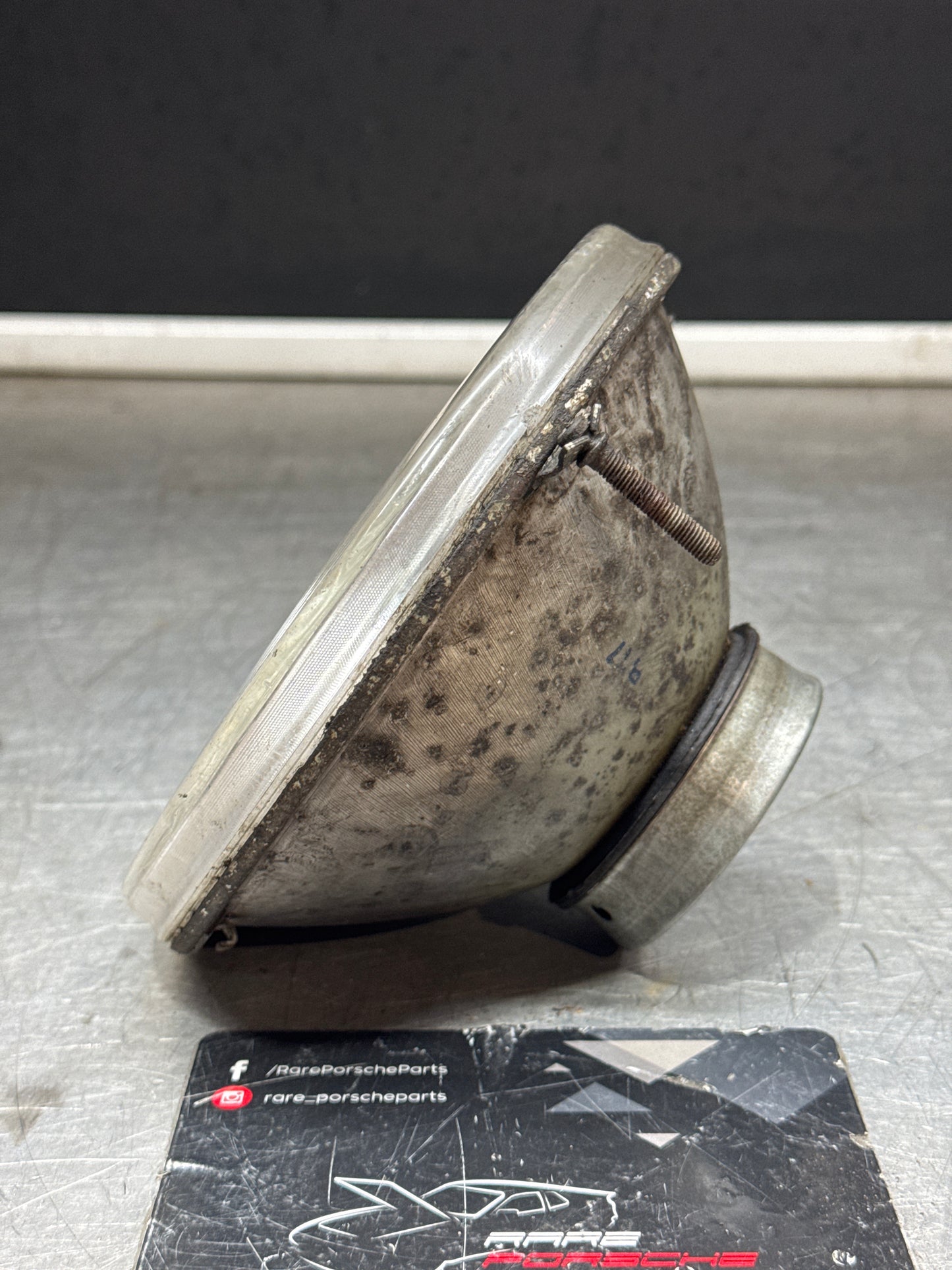 Porsche 924 / 944 Hella H4 headlight, used 477941771 / 201116560 / 1L800306069