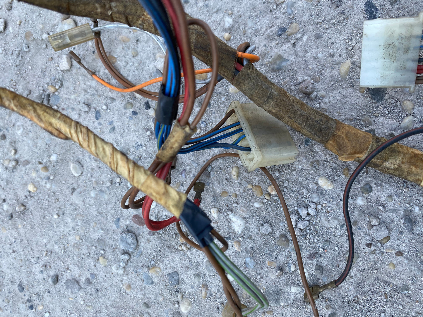 Porsche 924 1976 interior complete wiring loom LHD 477971050