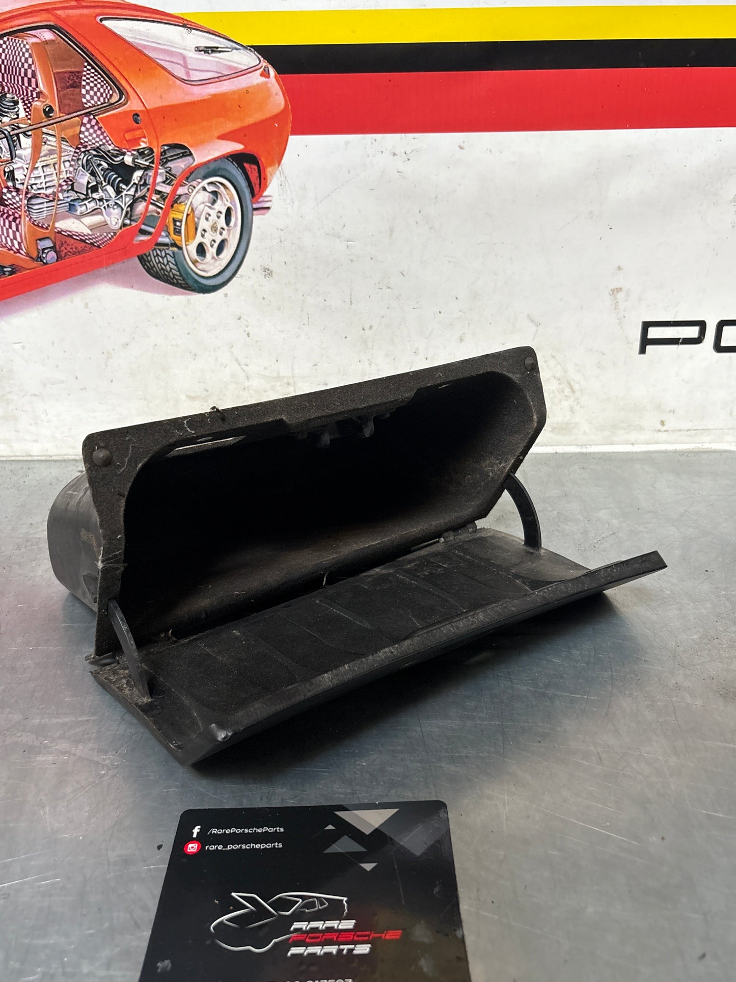 Porsche 924 glovebox with black door, used 477857095A