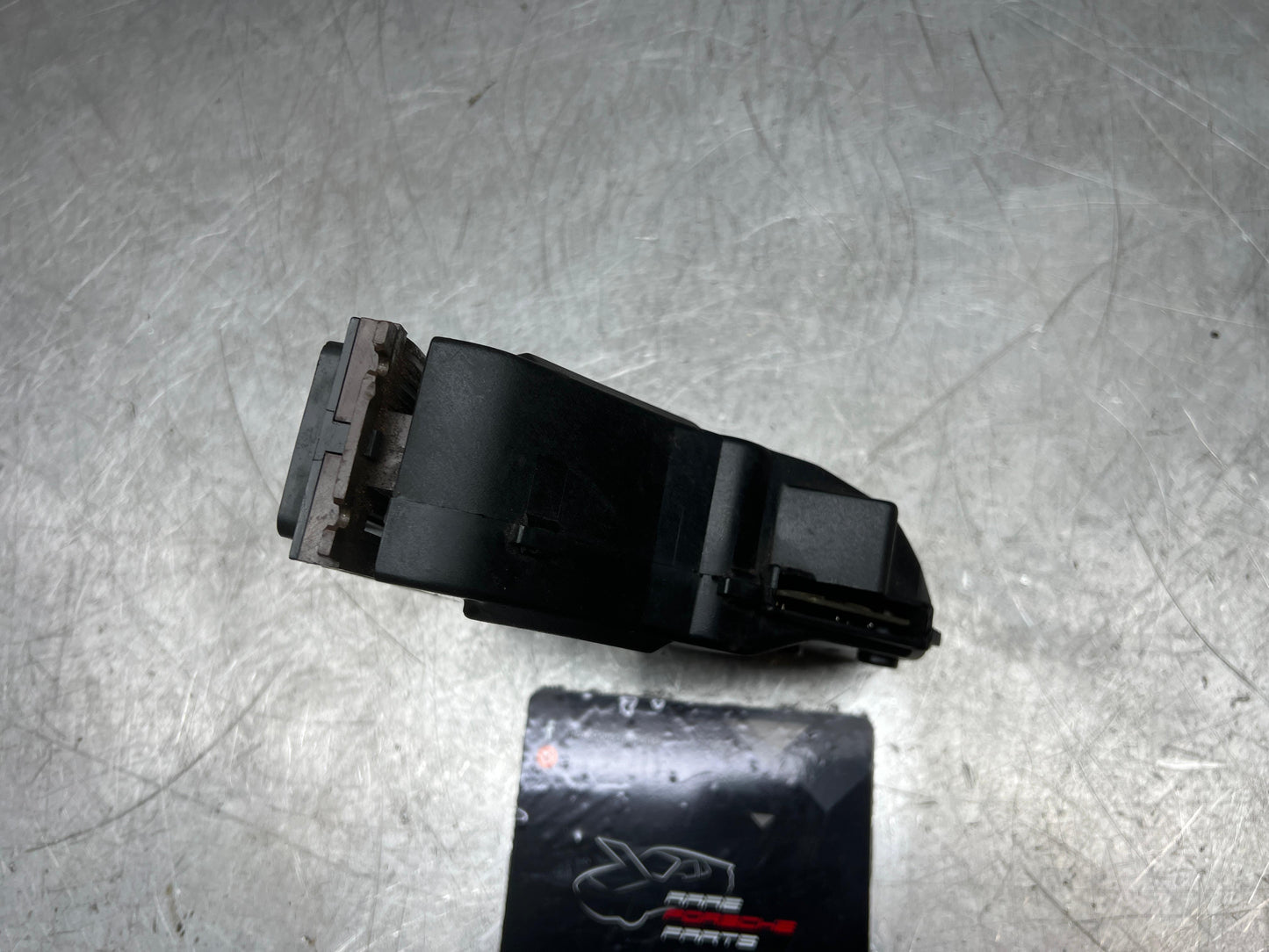 Porsche 928 climate control panel 9413941197 94113941217 used