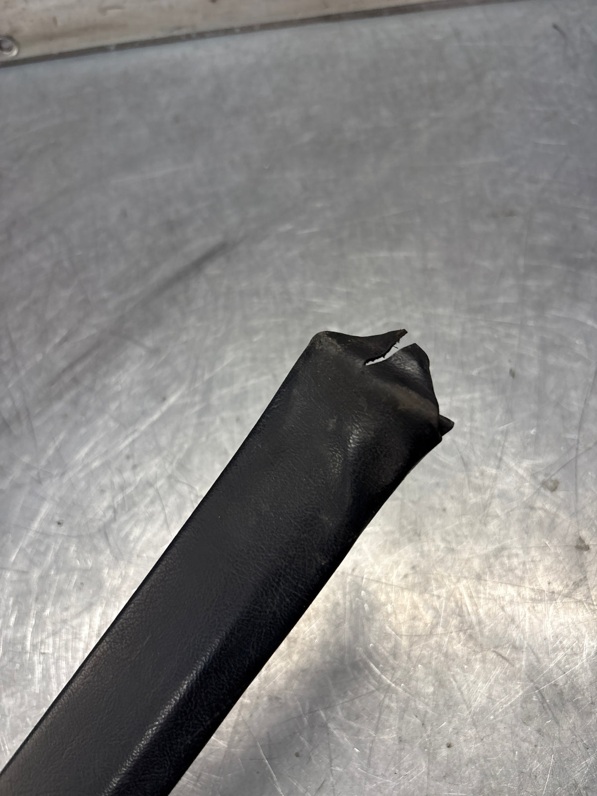 Porsche 928 tailgate trim, right, off side, black, 92855503802, used