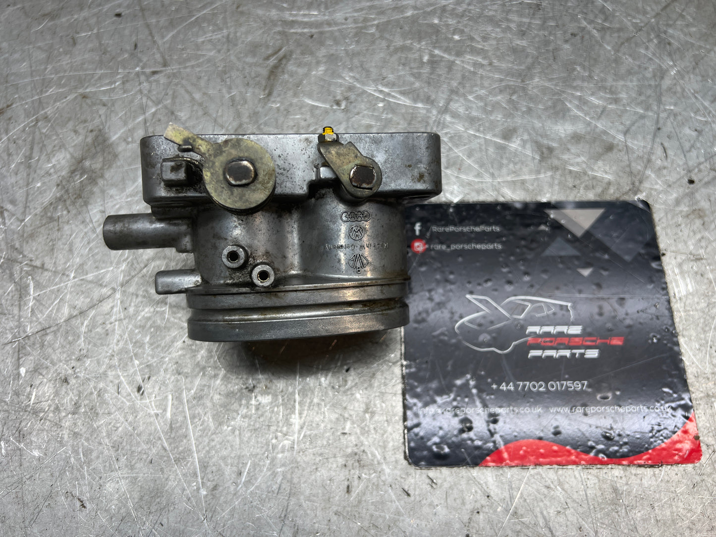 Porsche 924 2.0 Turbo throttle body 93111006105, used