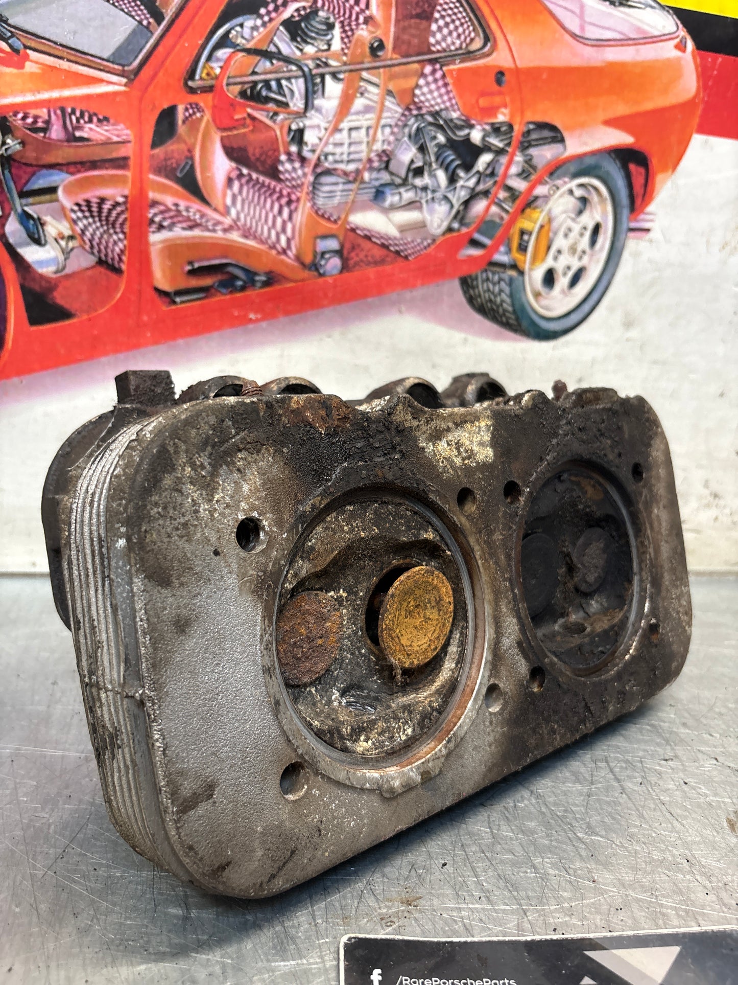 Porsche 914, cylinder head, right side, used 021101371Q