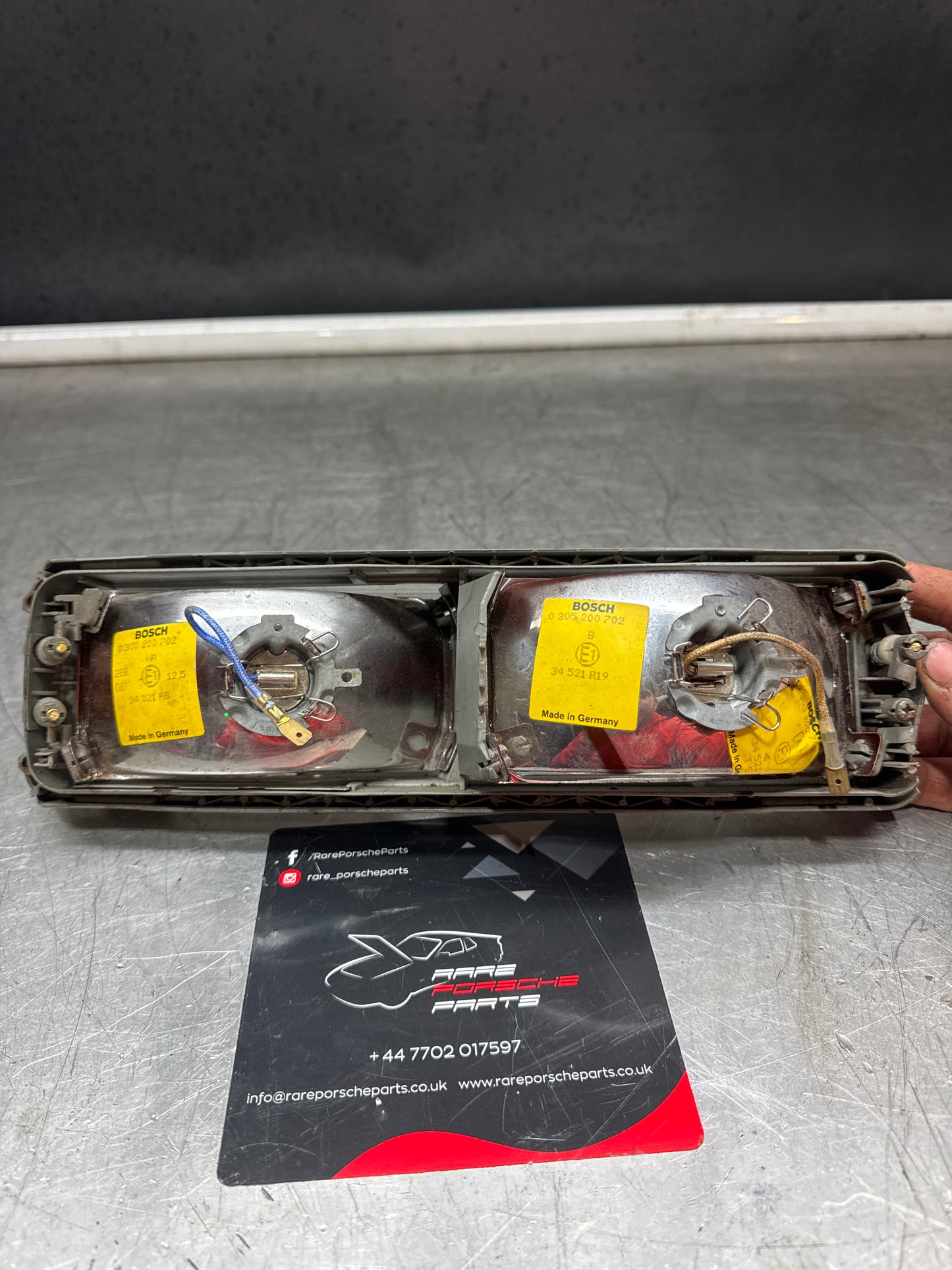 Porsche 944 S2 / Turbo Right side fog light. Spares or repairs. 95163121100