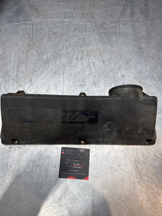 Porsche 944 S air cleaner box top 16 Ventiler 94411001400 used