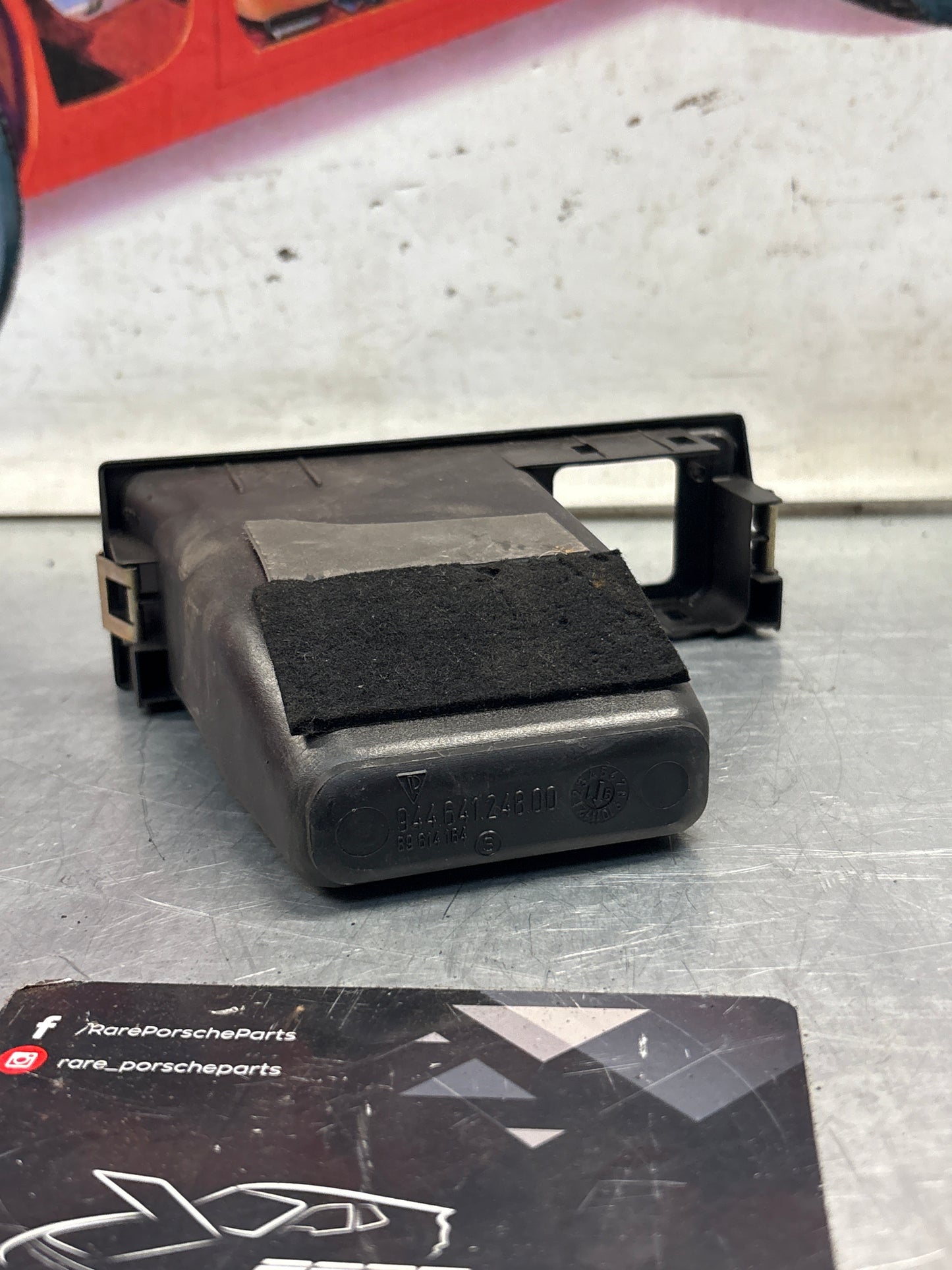 Porsche 968 Dash clock compartment console, used 94464104800 / 94464124800