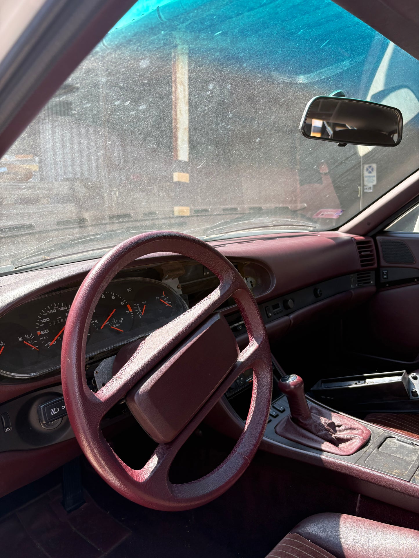 Porsche 944 Turbo/S2 complete Burgundy Interior with Recaro Sport seats, LHD
