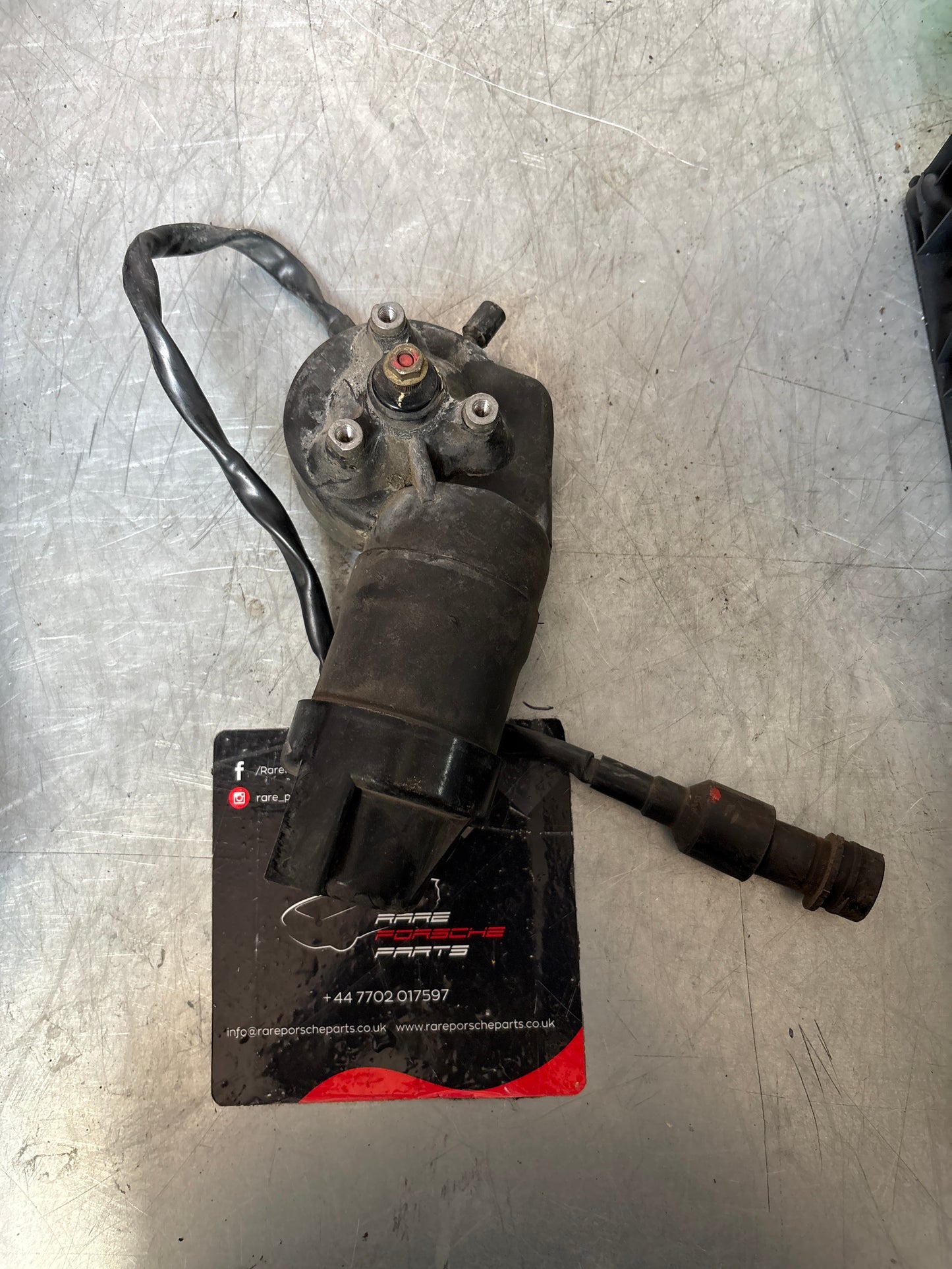 Porsche 968 right headlight motor, used 94462405200