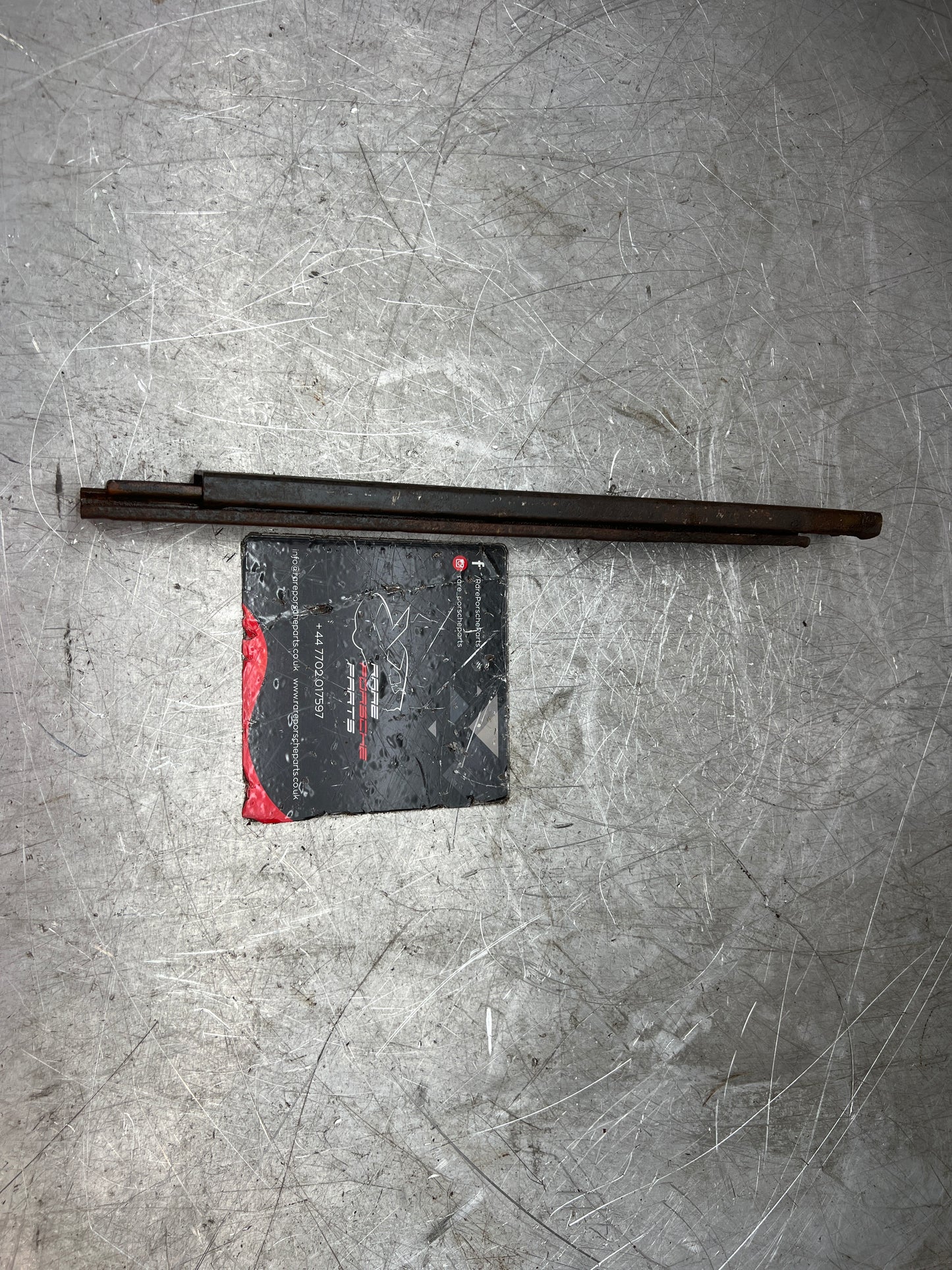 Porsche 924 944 911 seat runner 94452149100