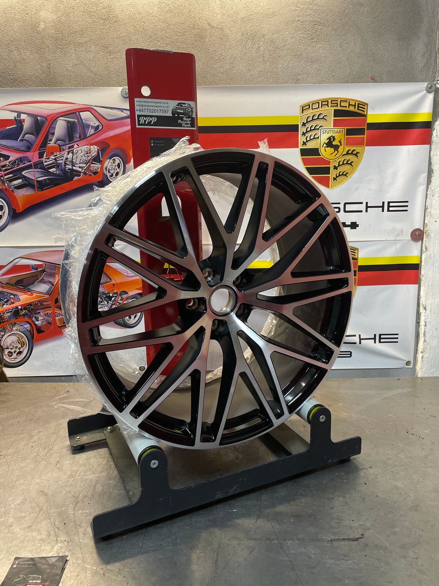 Porsche Macan RS Spyder 21” Front rim, refurbished 95B601025HK