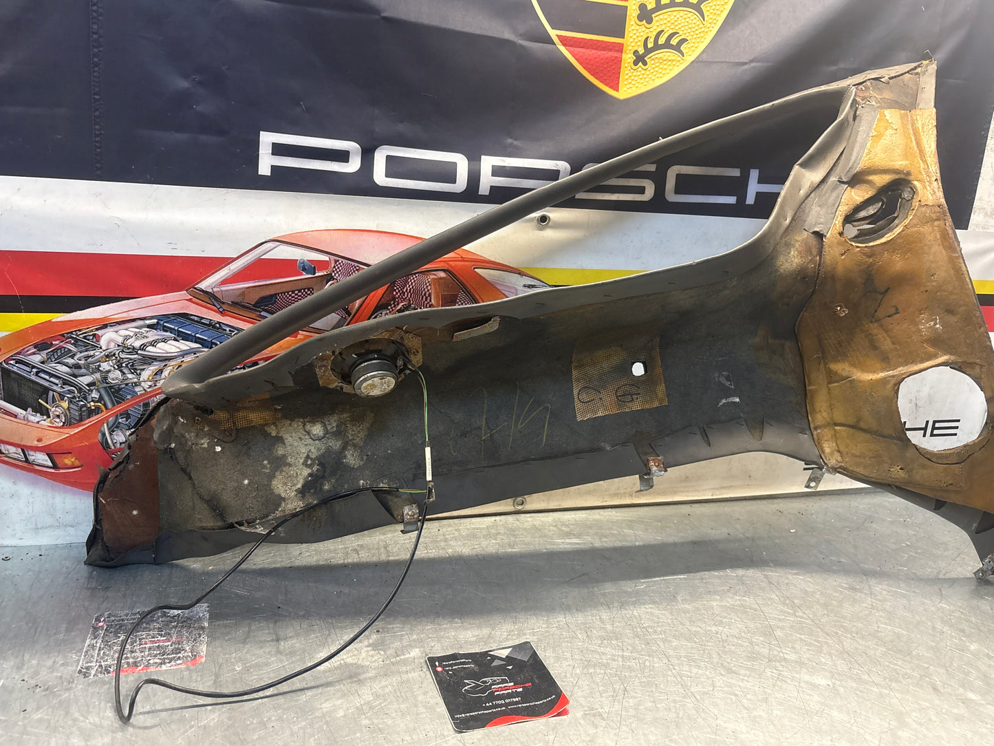 Porsche 928 right side lower side trim panel, grey used 92855502257