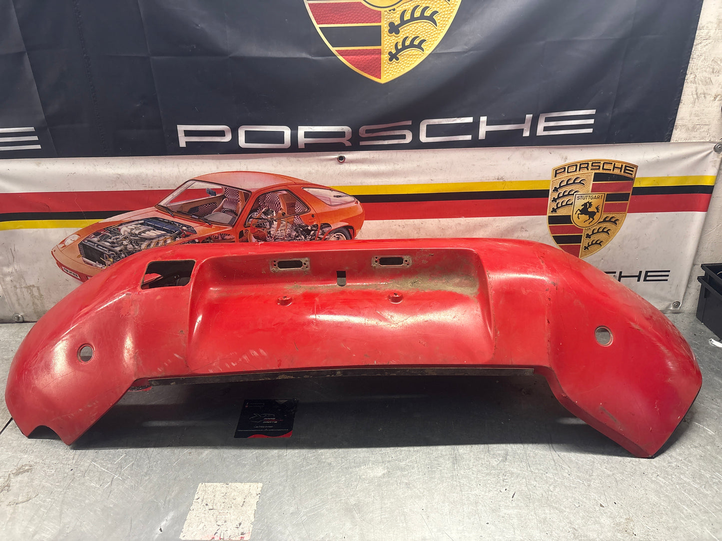 Porsche 928 rear bumper, used 928505023