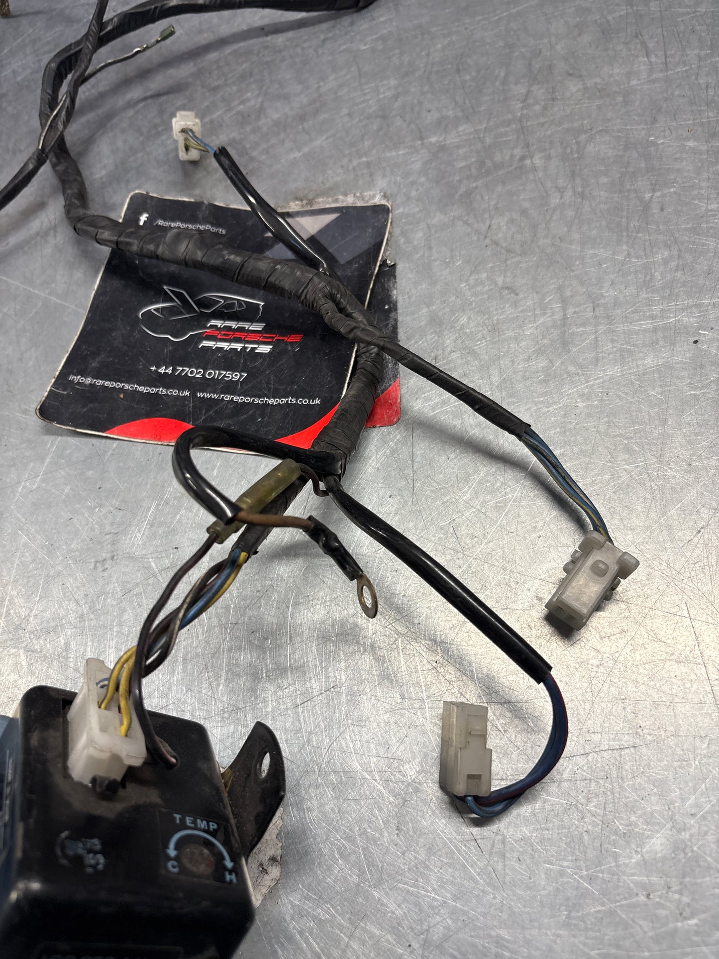 Porsche 924/944 early A/C wiring loom, used 477959531 / 477971563