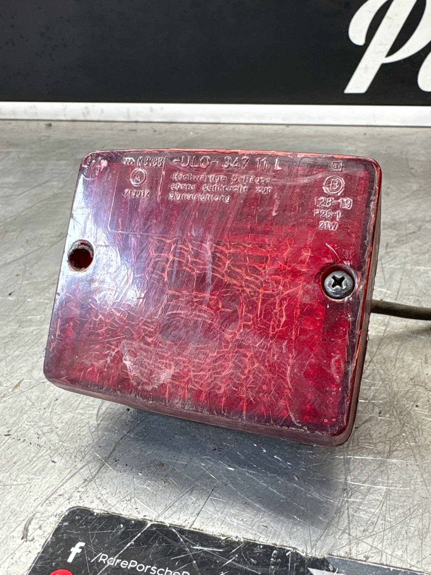 Porsche 928 left rear fogliht, used 92863142801R / 92863142701L spares or repair