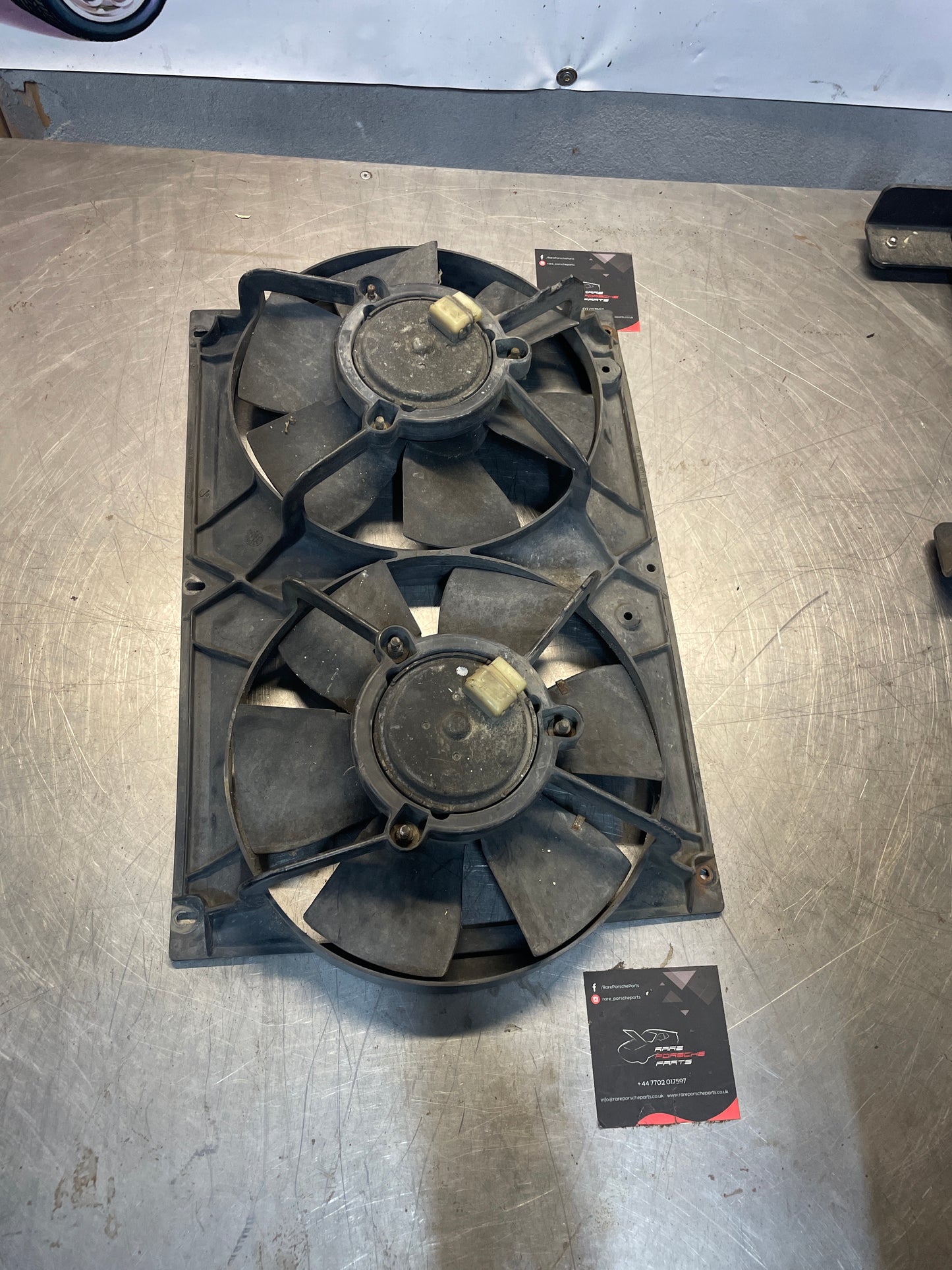 Porsche 968 944 Radiator twin fans, used 95110614300