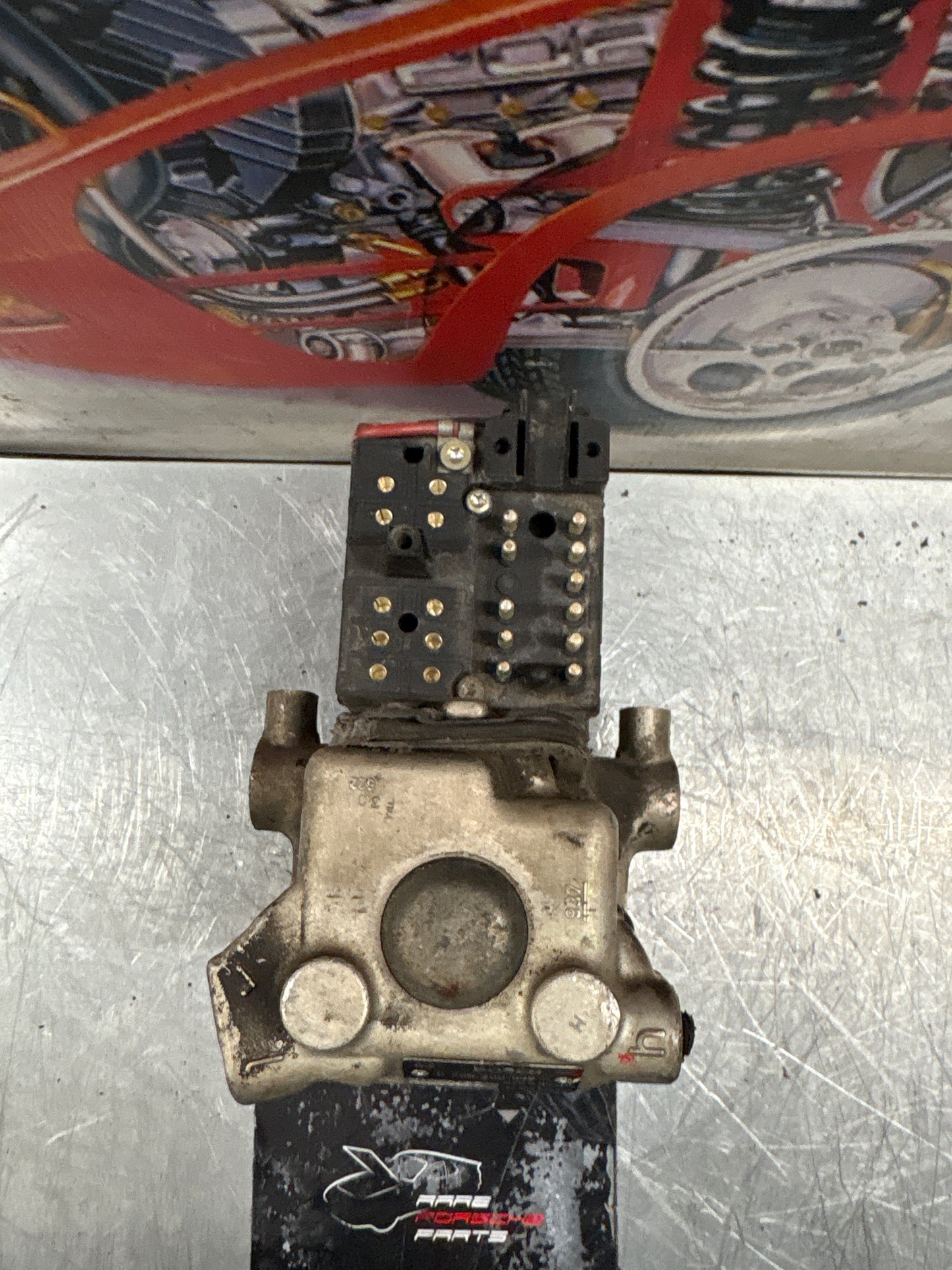 Porsche 928 S4 Bosch ABS pump, used 0265200039 / 92835575504