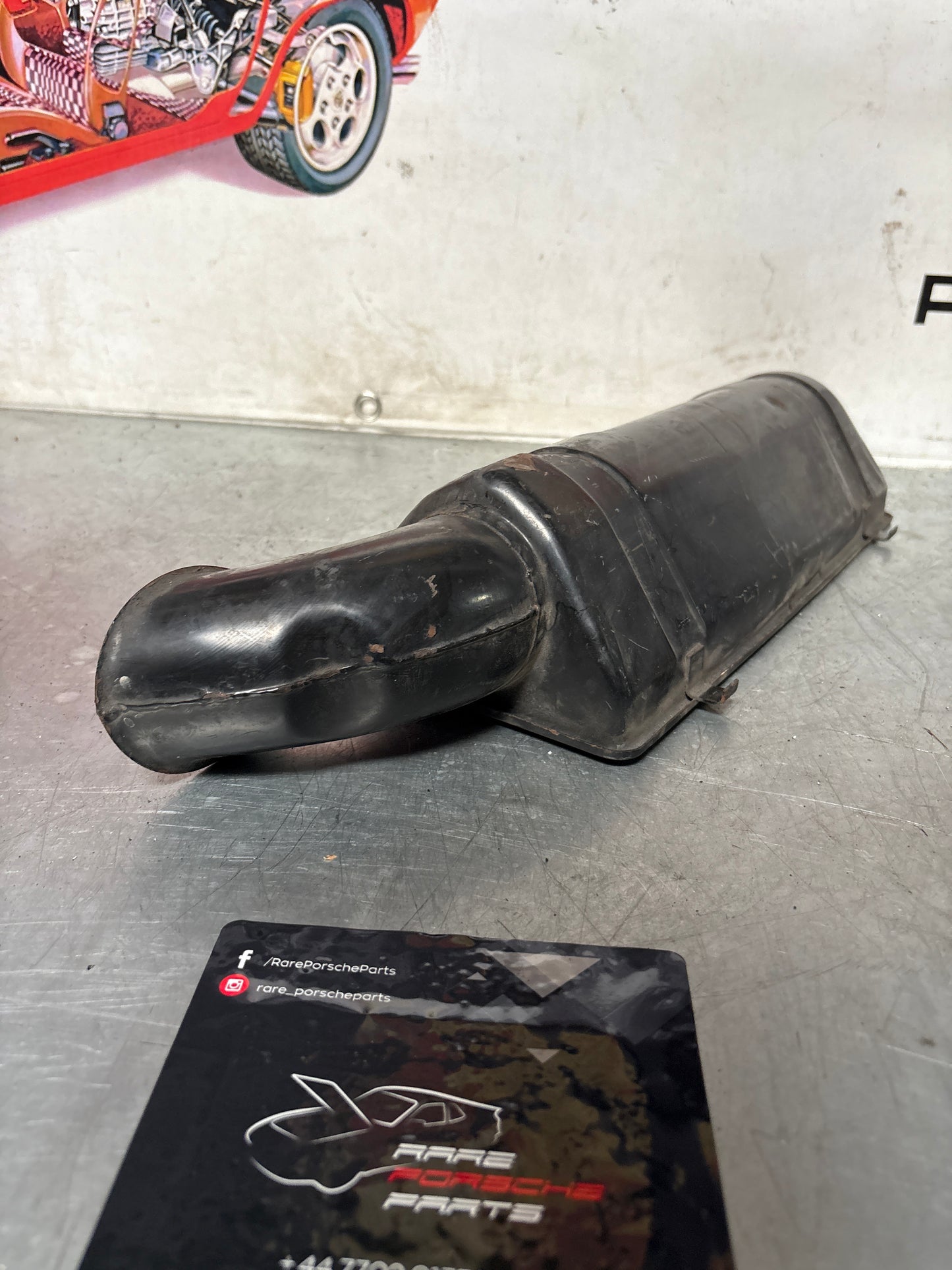 Porsche 924 turbo air box filter housing lower 93111002103, refurbished