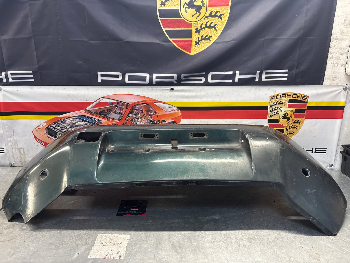 porsche 928 rear bumper, used 92850502303 / 474181