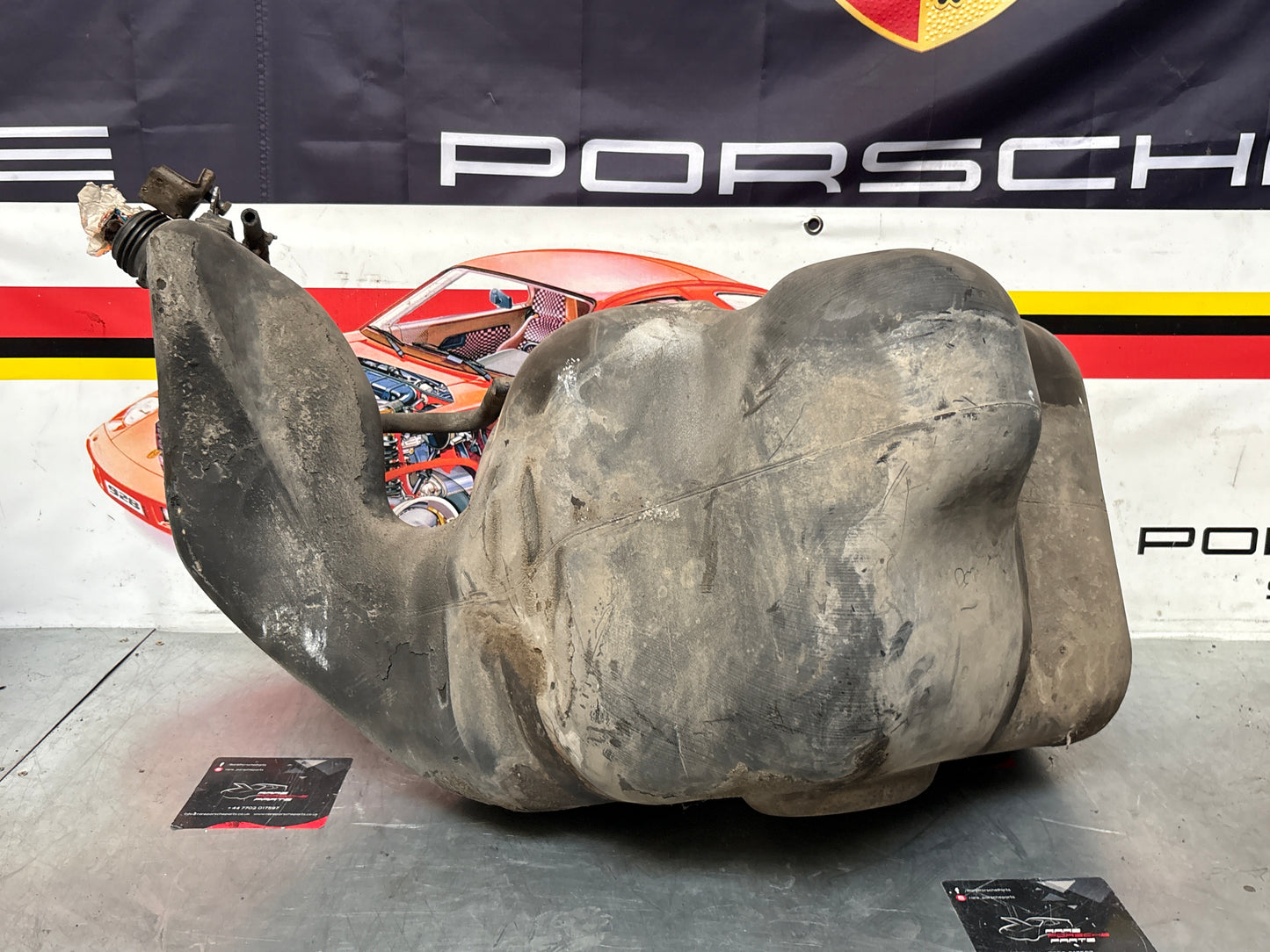 Porsche 928 S4 fuel tank, used 928201003 05/06