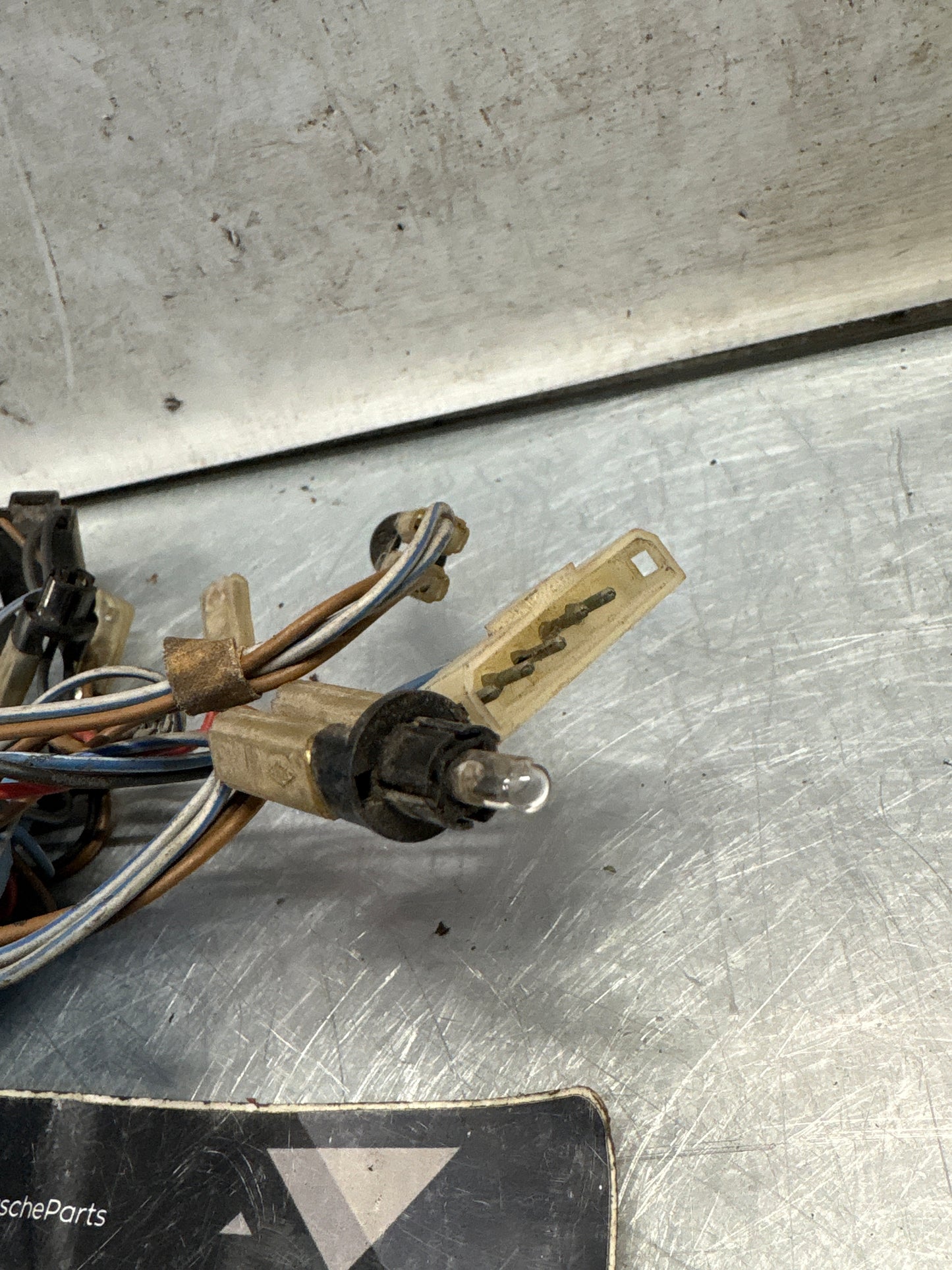 Porsche 924 76-79 instrument wiring harness, used 477971051