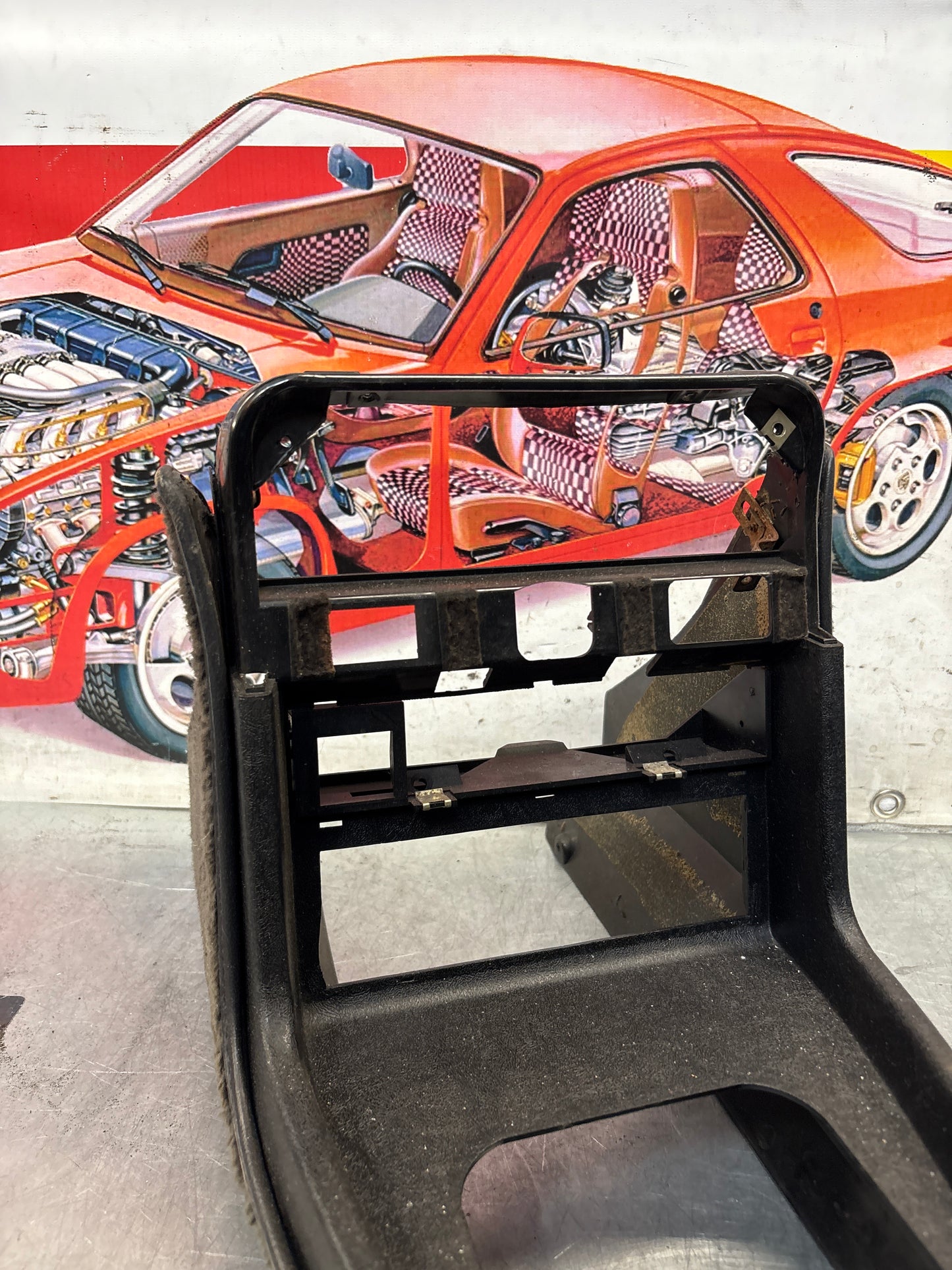 Porsche 924 centre console black, no switch holes 477857951 / 477857969 used