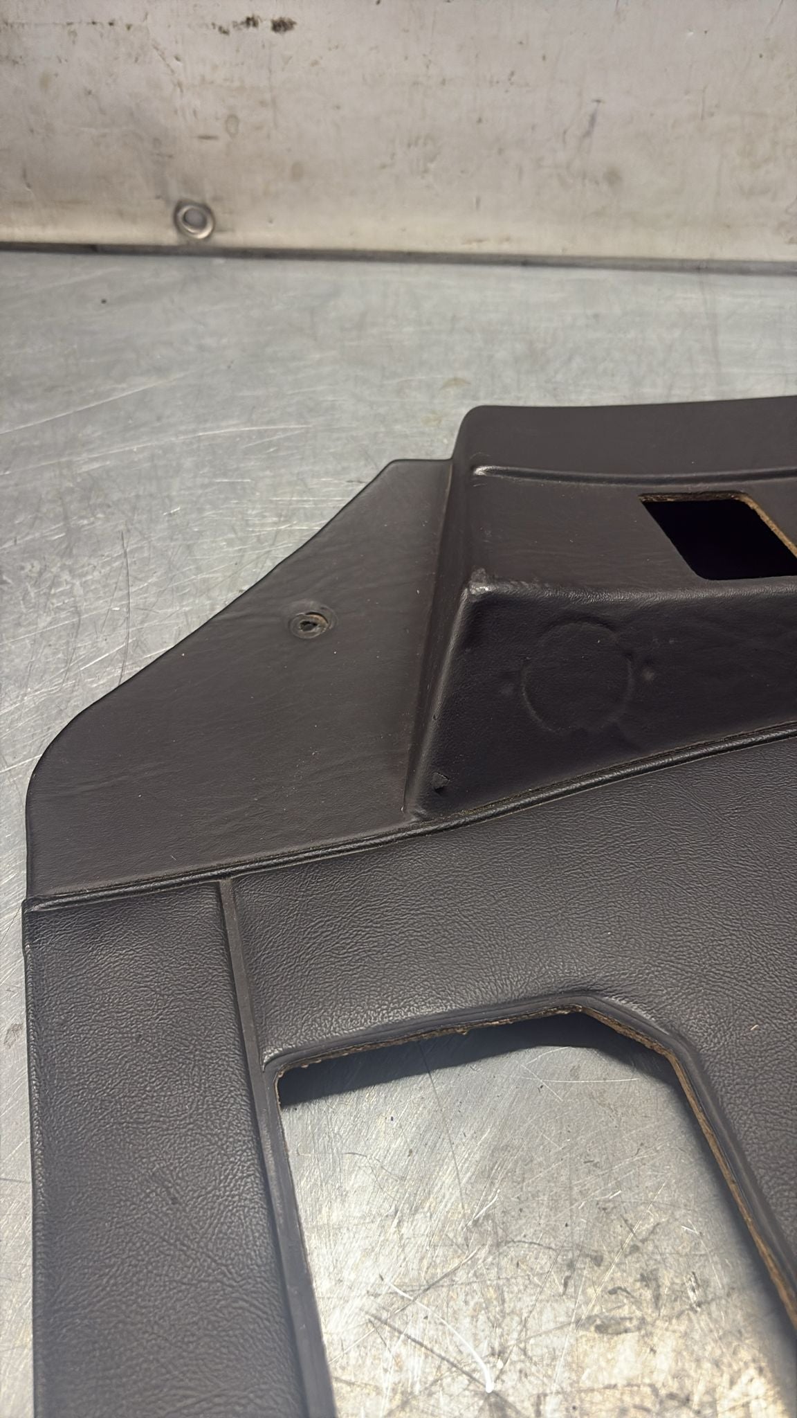 Porsche 924 / 944 Pair of early electric door cards, LHD 477867012 / 477867011