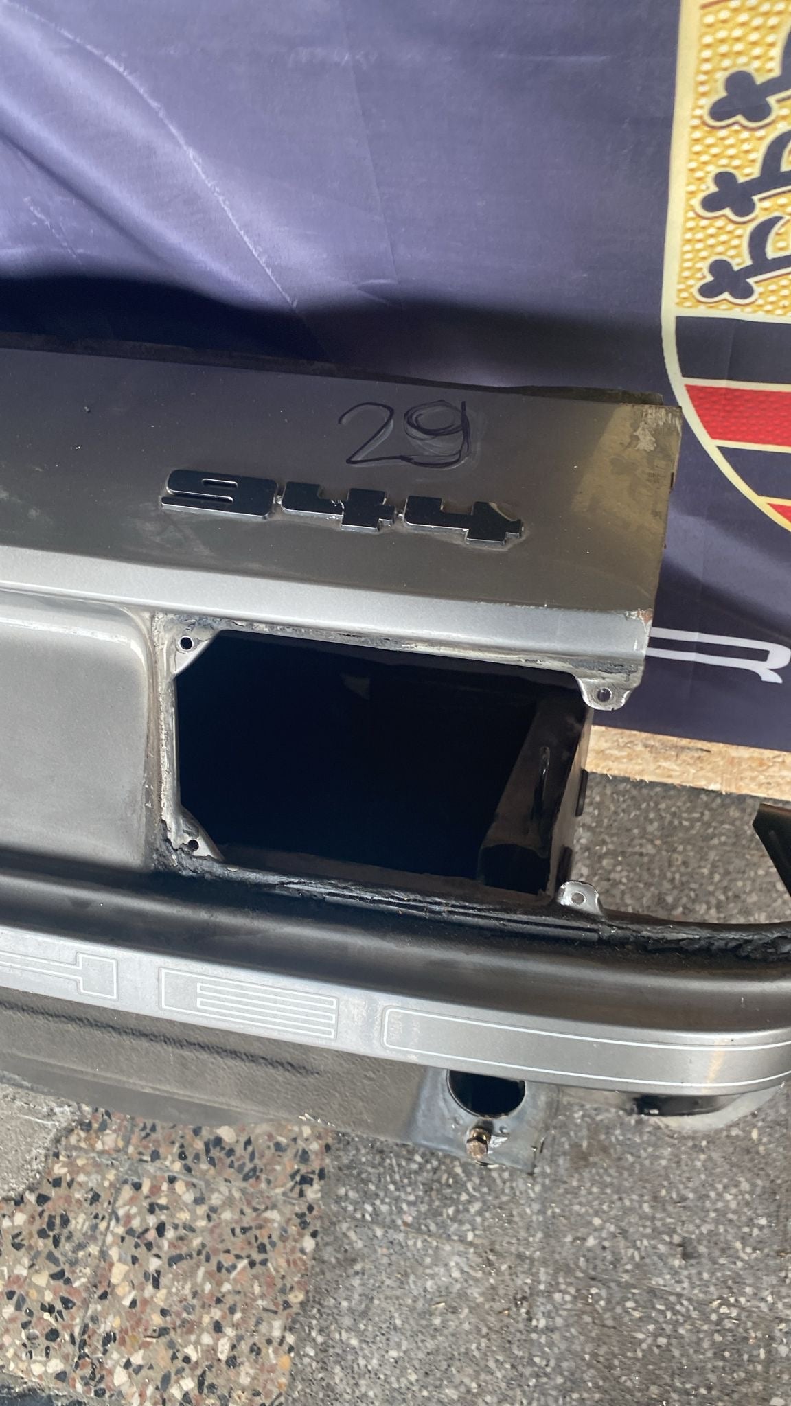 Porsche 944 complete rear cut used, 94450303701