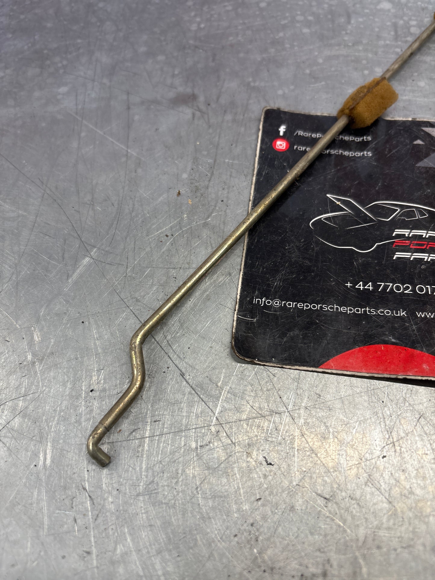 Porsche 924/944 tailgate lever rod right 94451209201 used early type