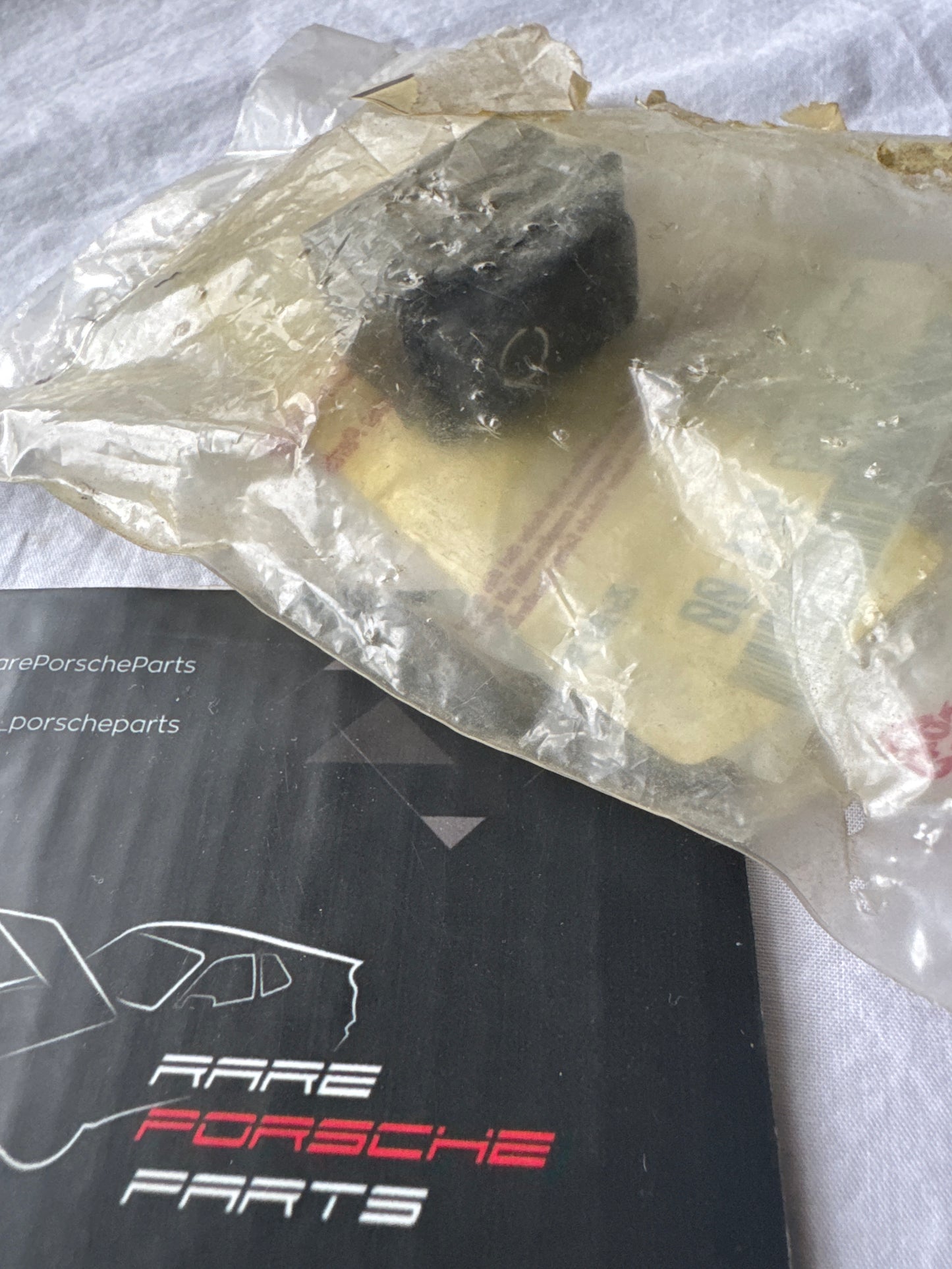 Porsche 964 tip switch 94465392400 NOS