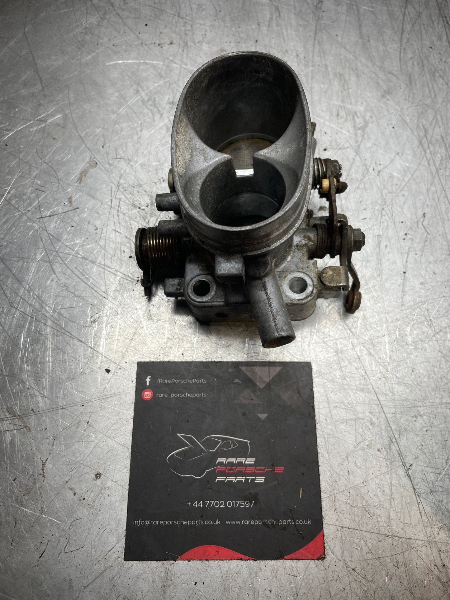 Corpo farfallato Porsche 924 2.0 Turbo 93111006105, usato