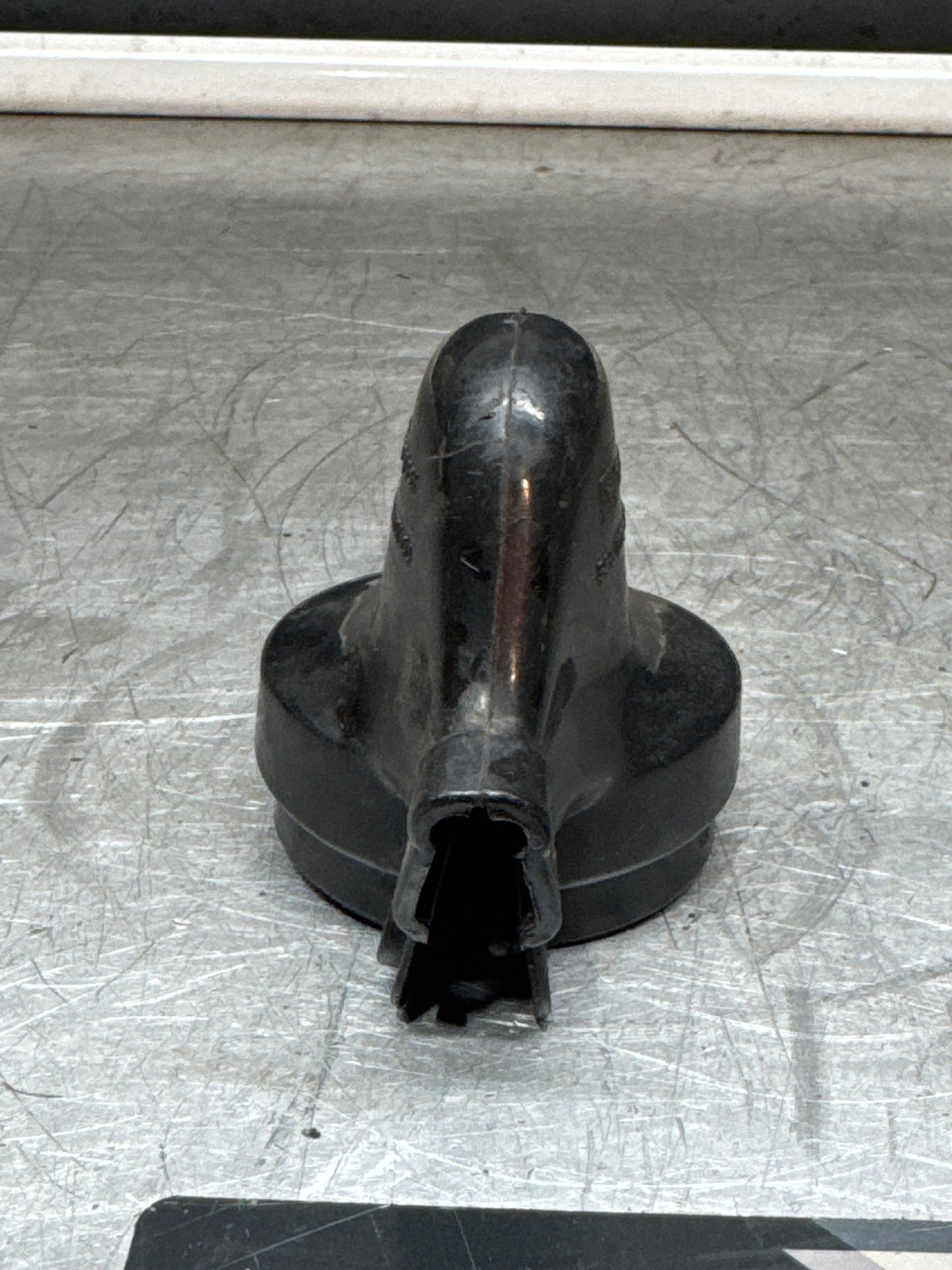 Porsche 928 coil cap / protector. Used. 92860280100