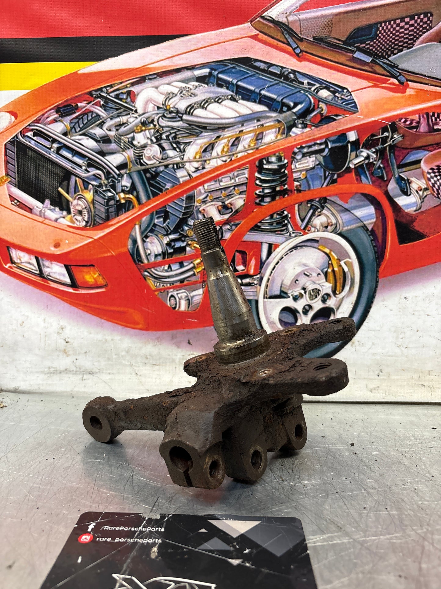 Porsche 924 76-78 Front left Spindle, knuckle, 477407311G, used