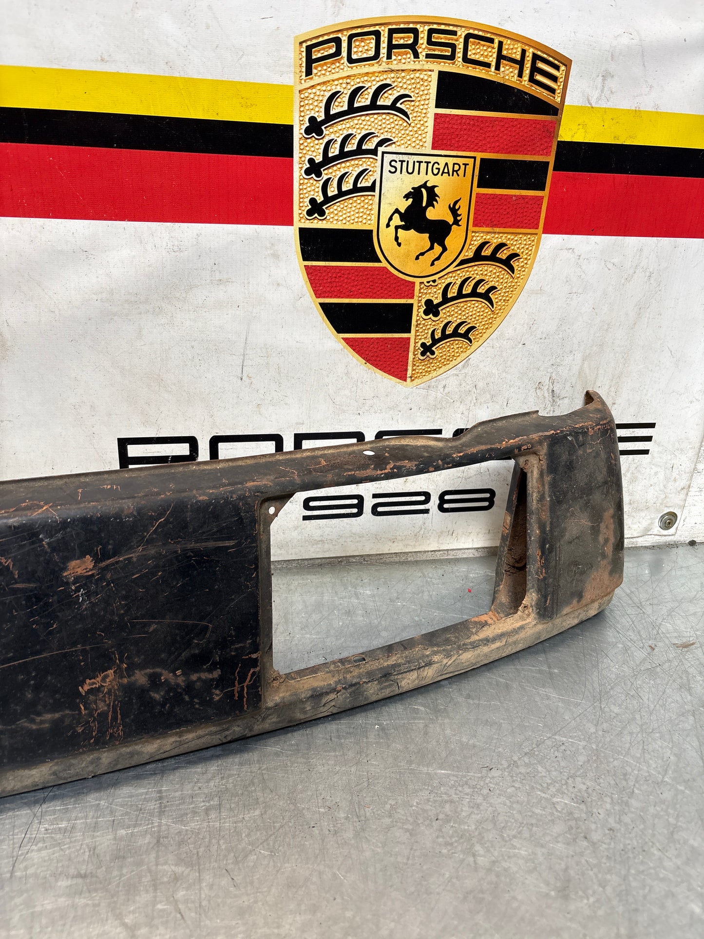 Porsche 914 front bumper, used 91450591010 / 91450500910