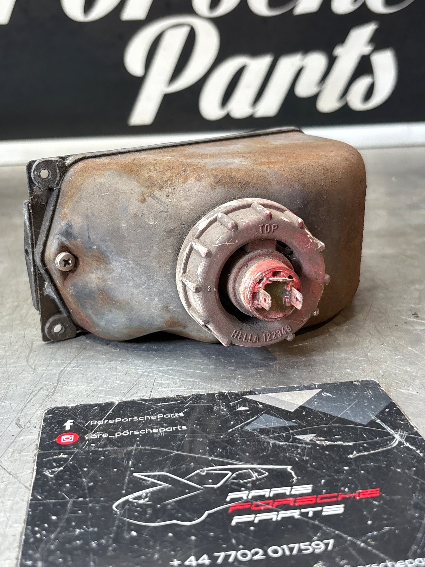 Porsche 924 Front left driving light, Used 477941751D