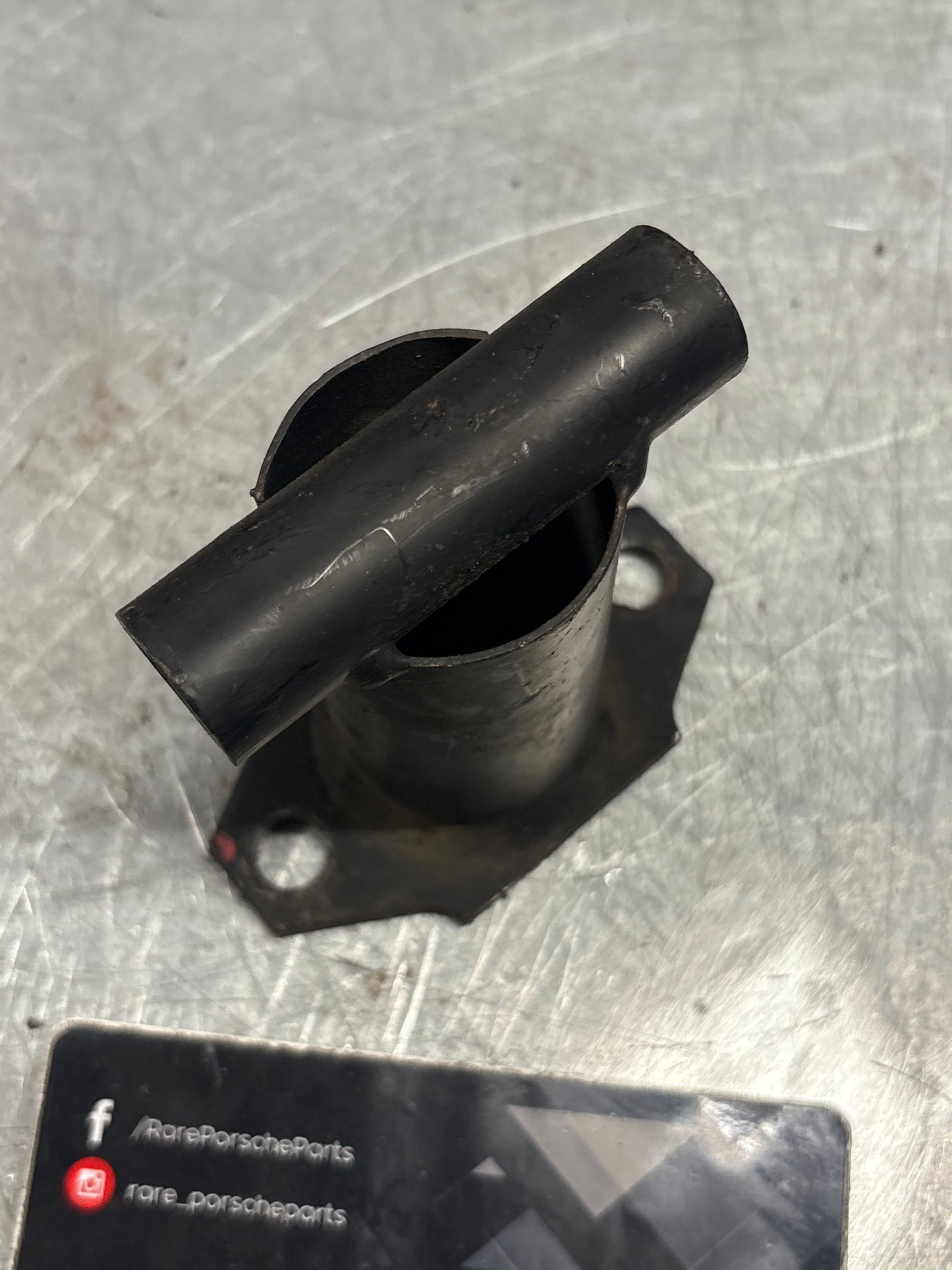 Porsche 928 Bumper shock absorber bracket, used  92850501702