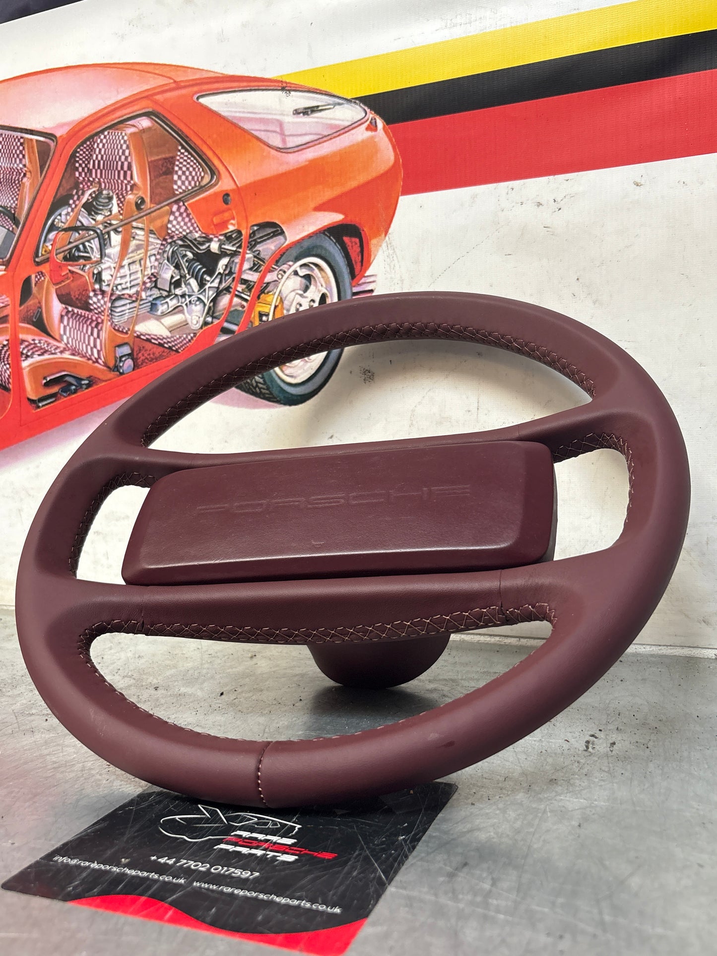 Volante Porsche 944 in pelle nera, usato 94434708409