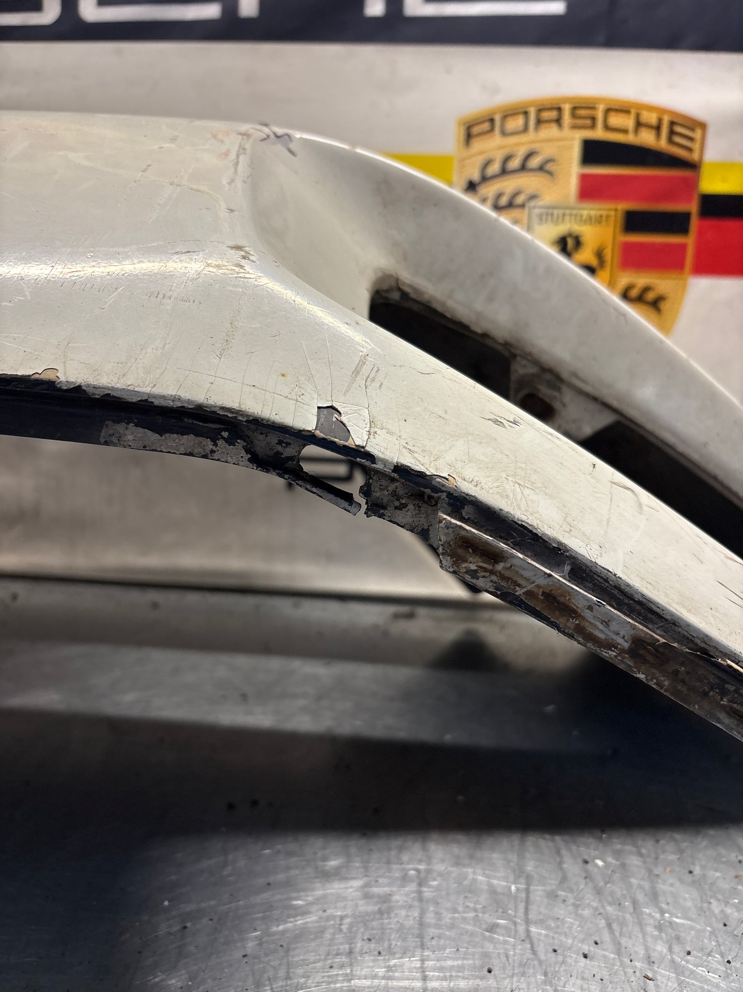 Porsche 928S2 rear bumper, used 92850502303 / 474181